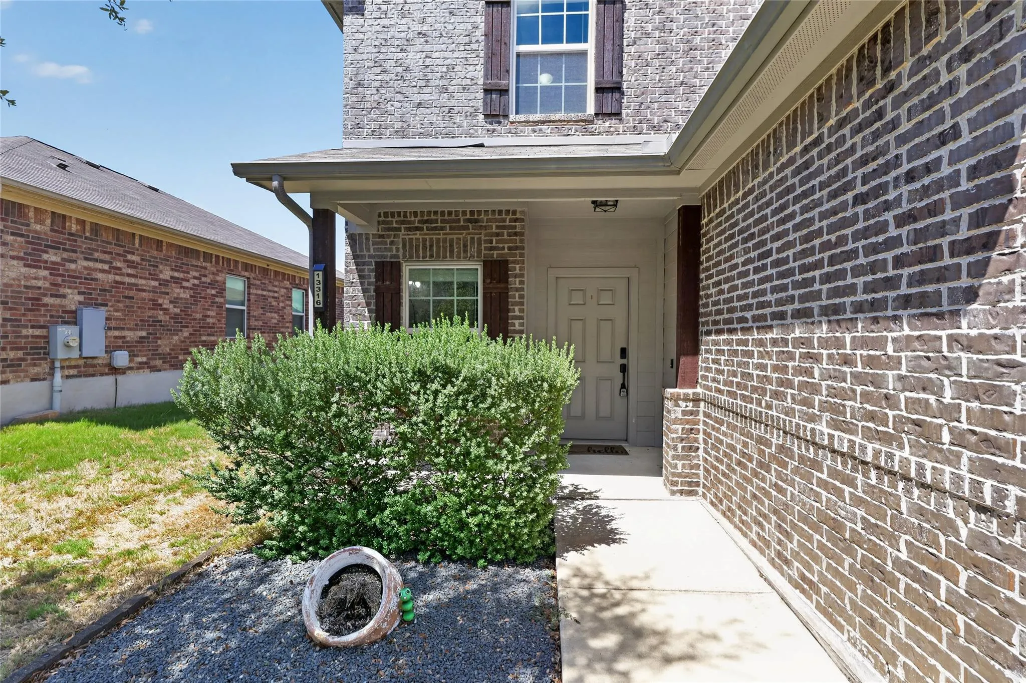 Photo 5 of 13316 KEARNS DR
