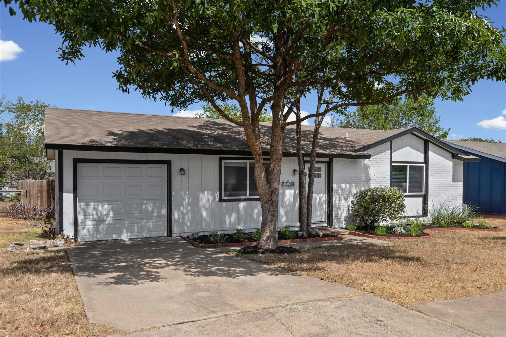 Photo 5 of 2808 DILLION HILL DR