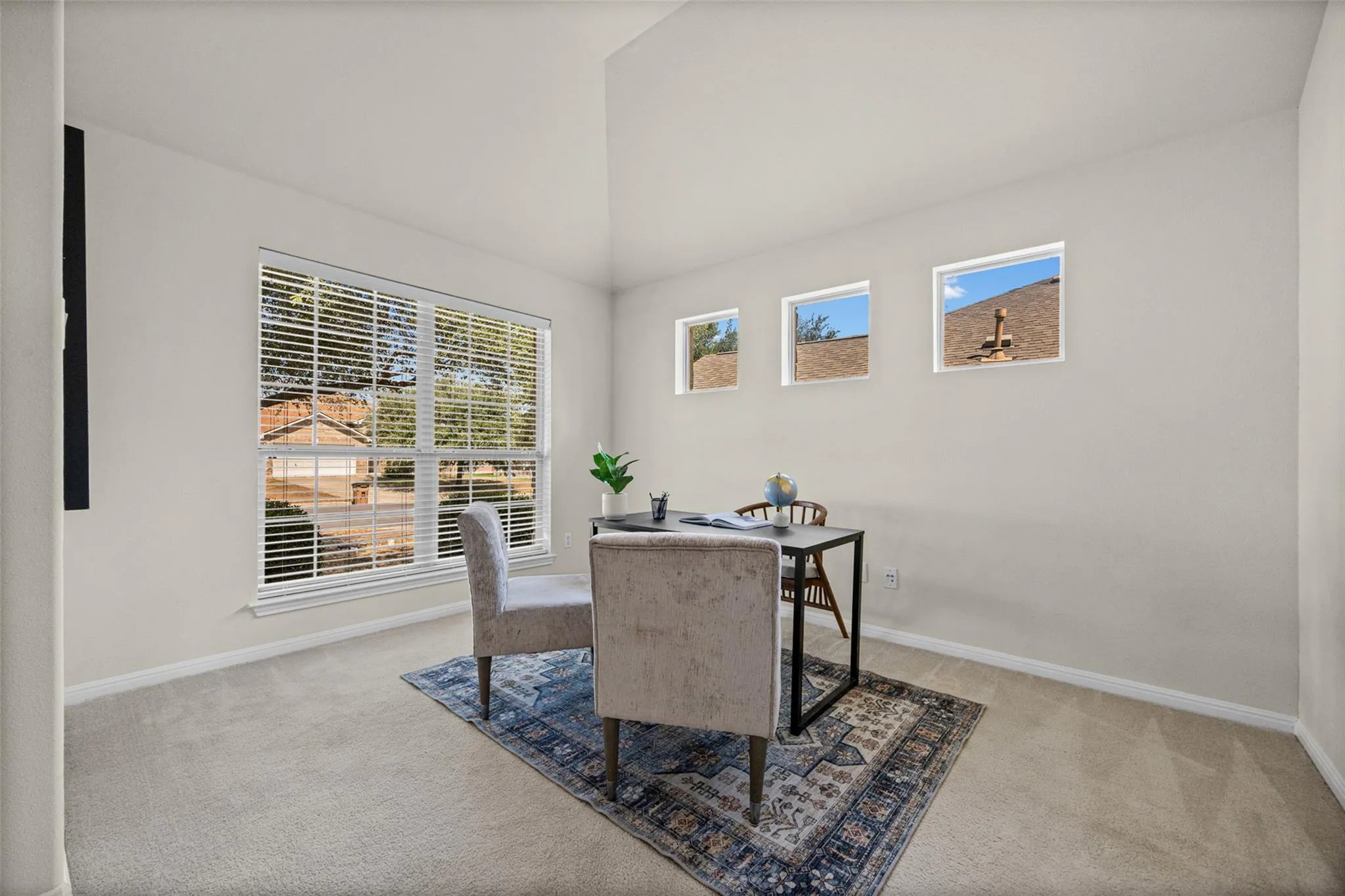 Photo 5 of 6801 CROMARTY LN