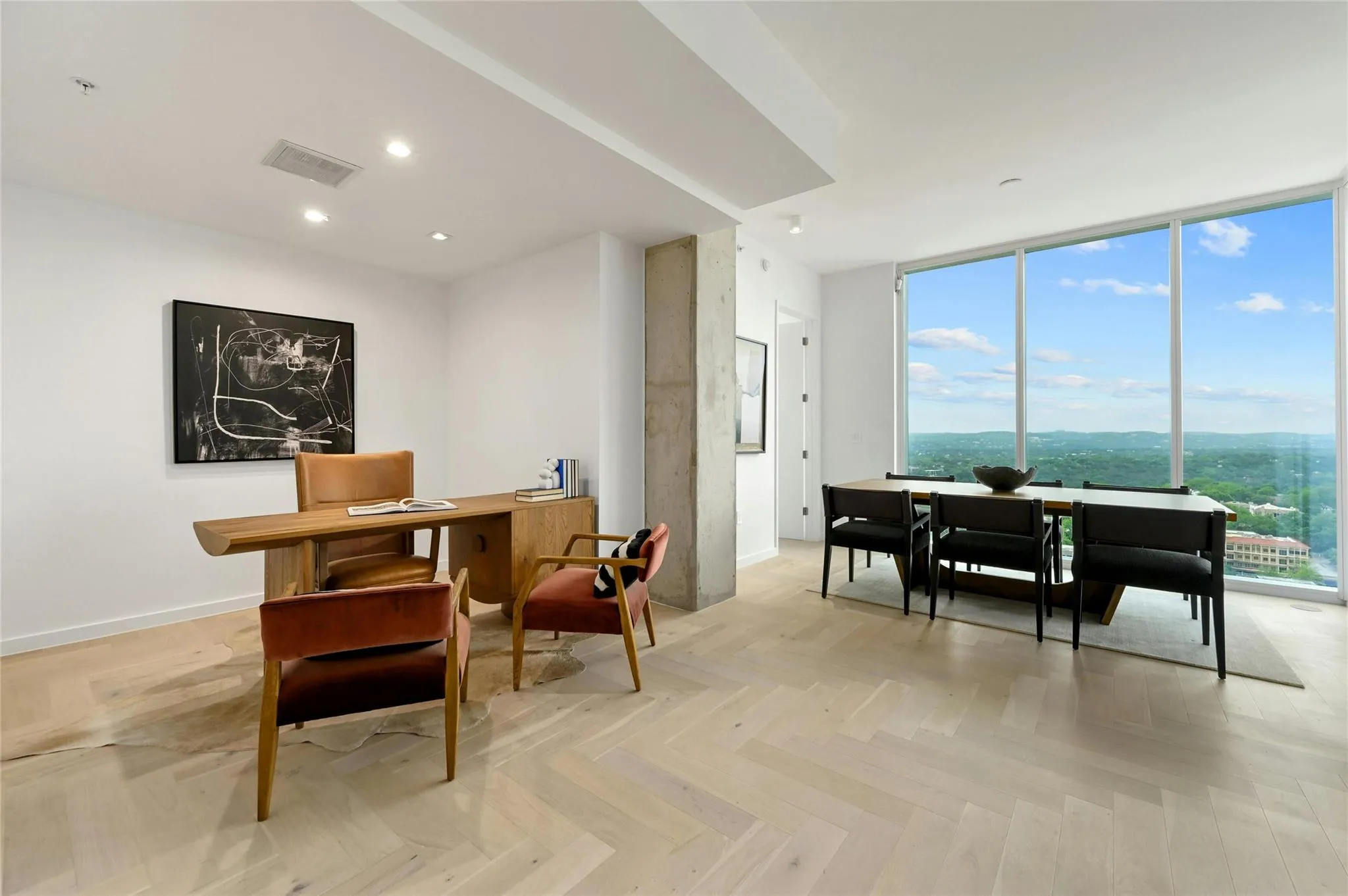 Photo 5 of 313 W 17TH ST #2204