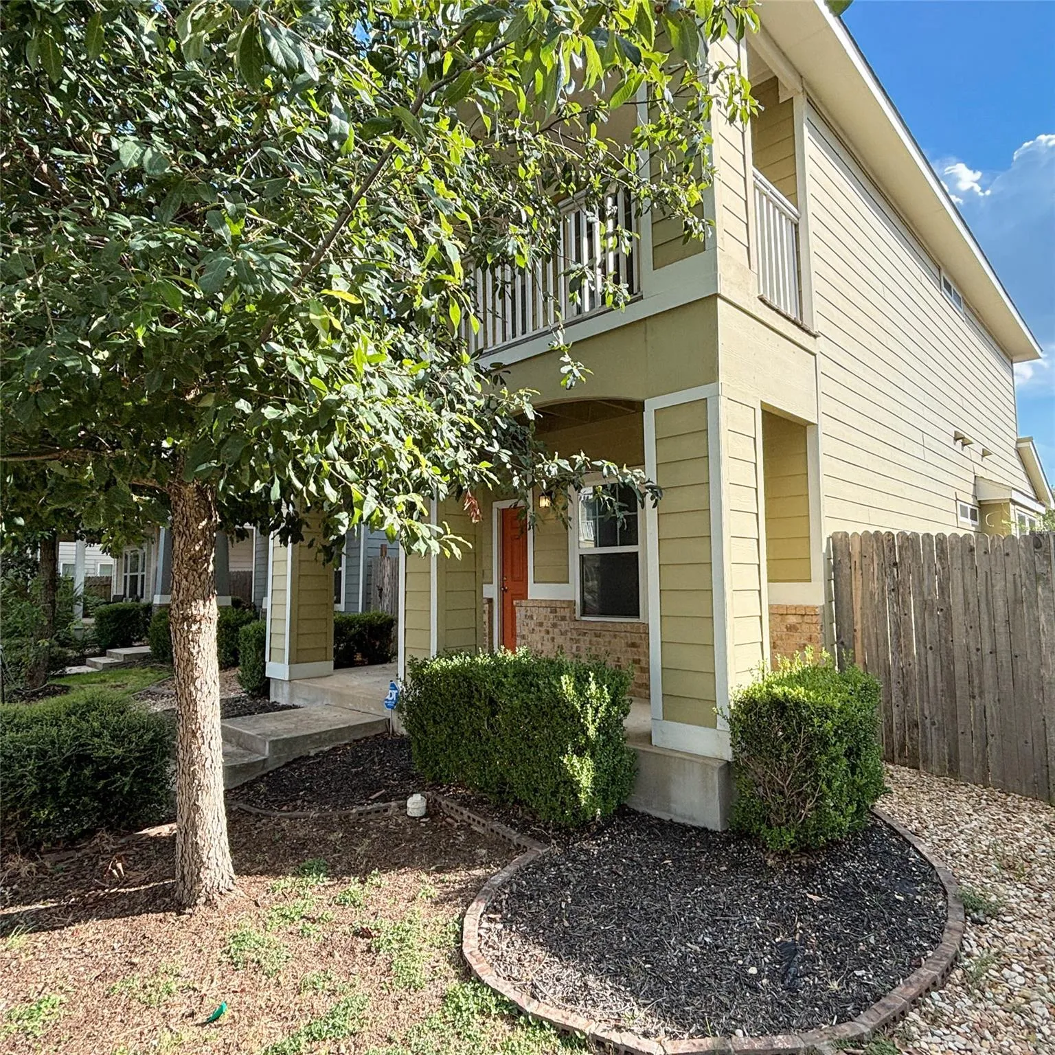 Photo 2 of 119 GAMBEL OAK WAY