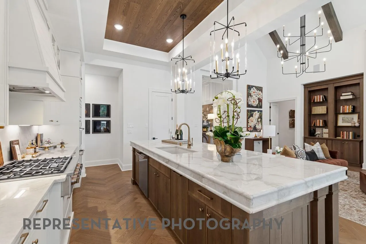 Photo 4 of 428 TINCTORIA CREEK DR