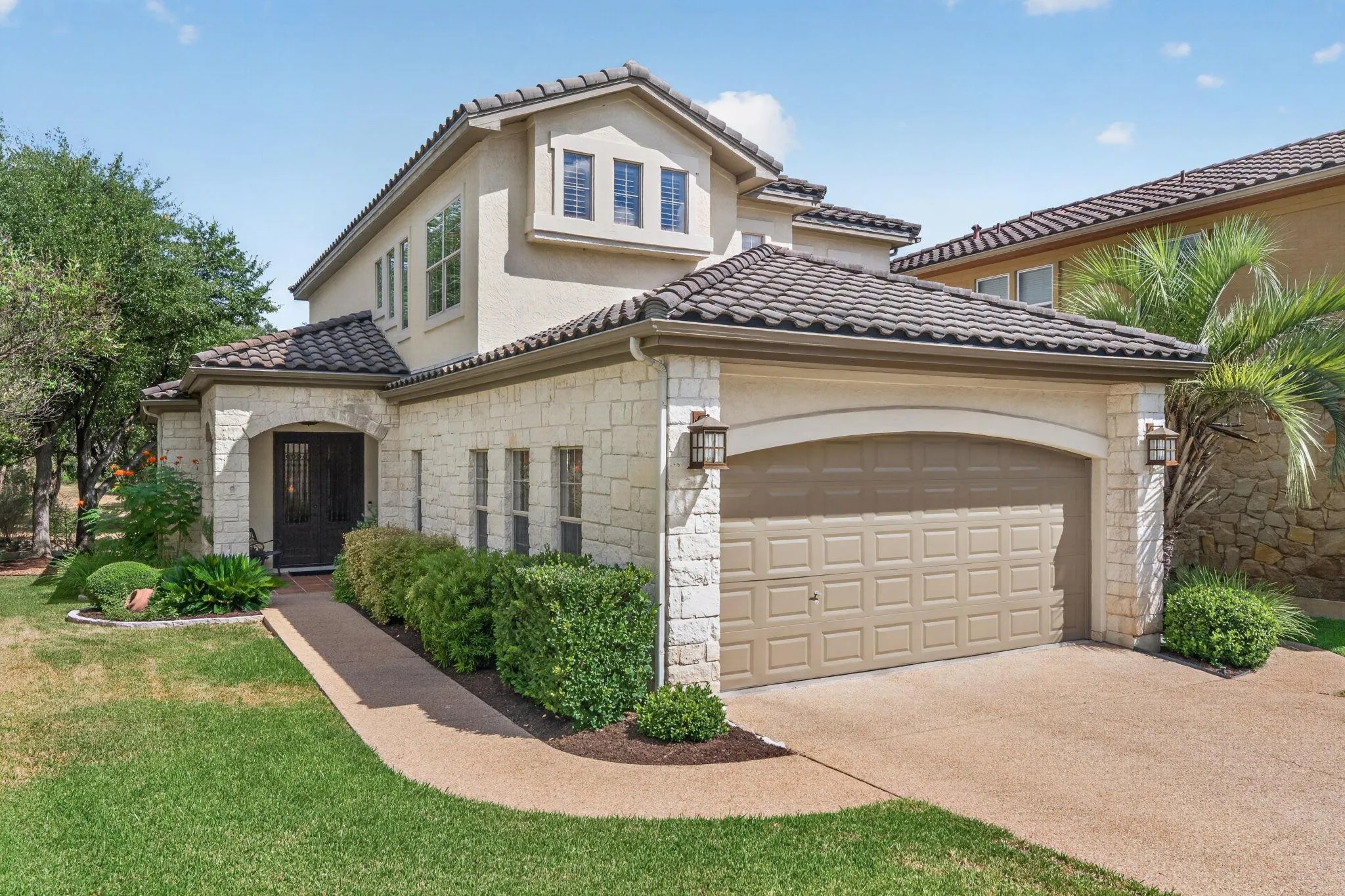 Photo of 16 SWIFTWATER TRL, The Hills, TX, 78738