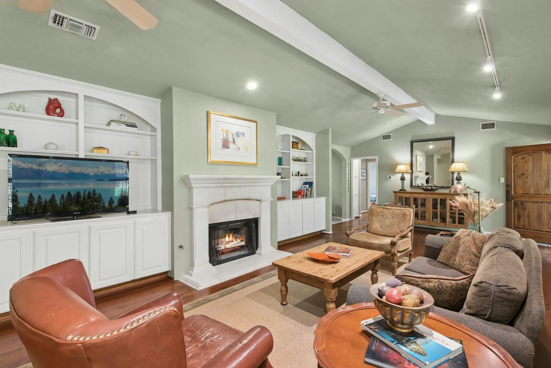 Photo 5 of 6604 LIVEOAK DR