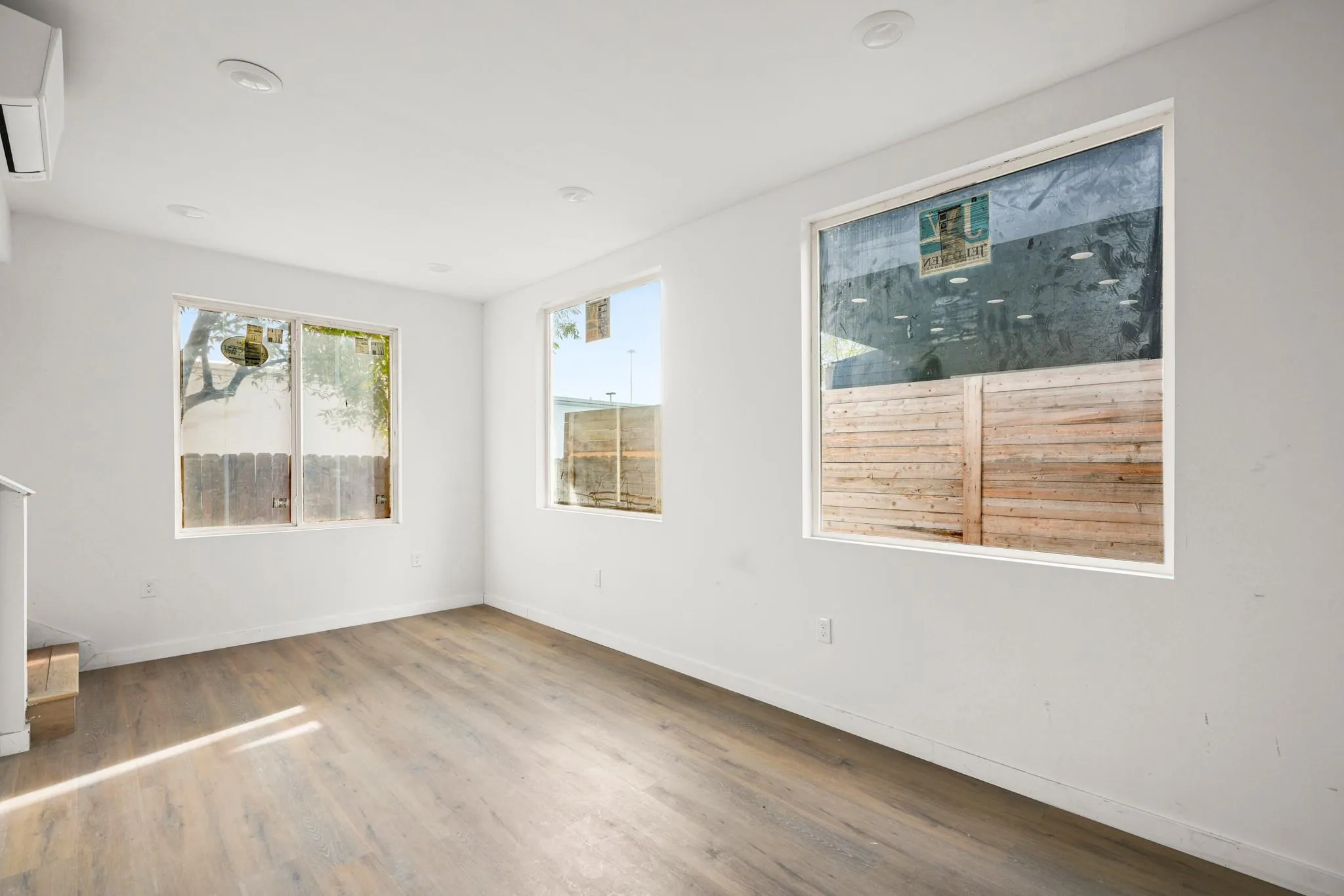 Photo 5 of 1706 REDD ST #2