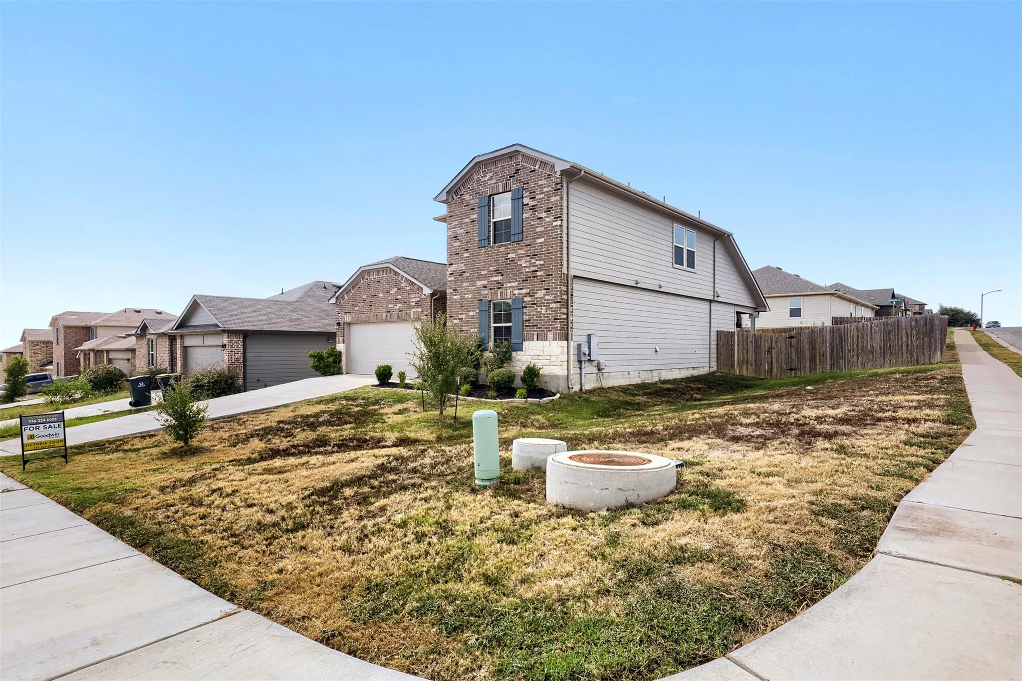 Photo 4 of 15005 UPLAND WILLOW RD