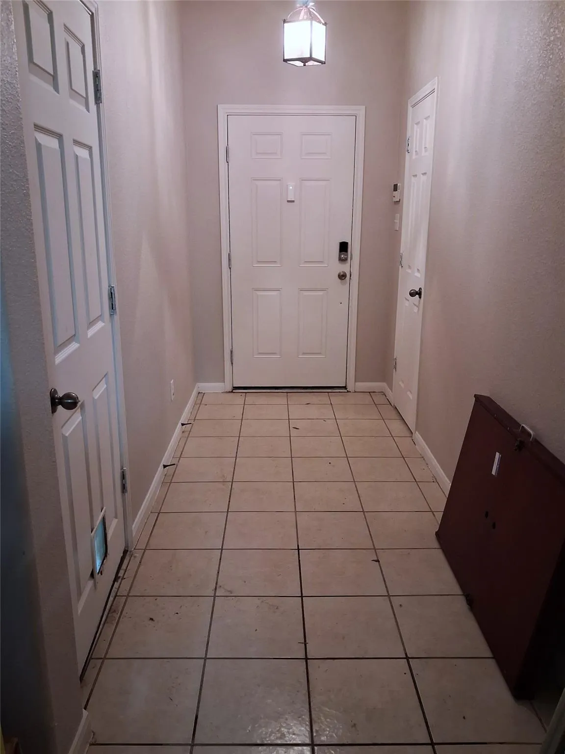 Photo 5 of 1101 DOWNRIDGE DR