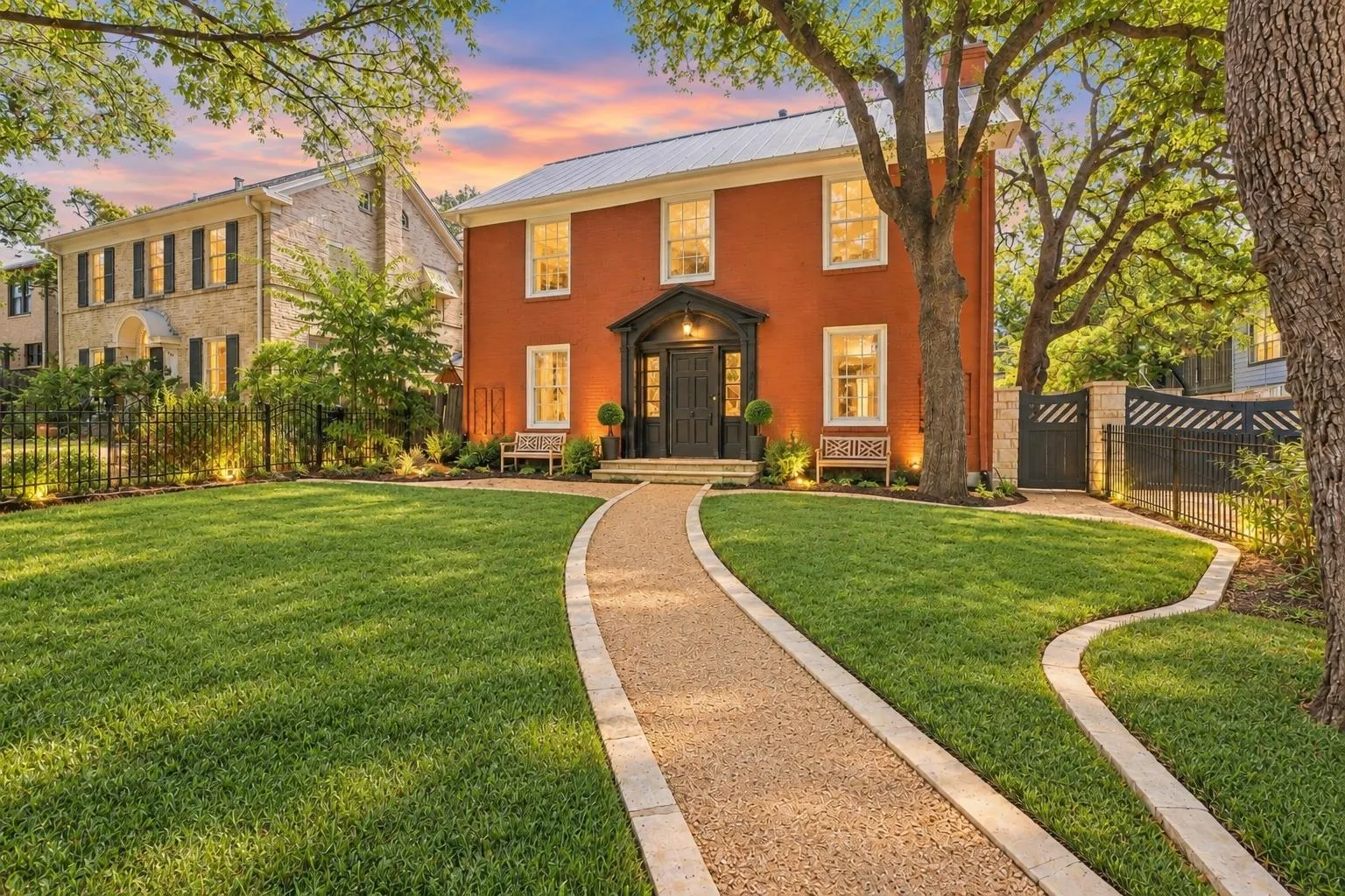Photo of 1407 HARTFORD RD, Austin, TX, 78703