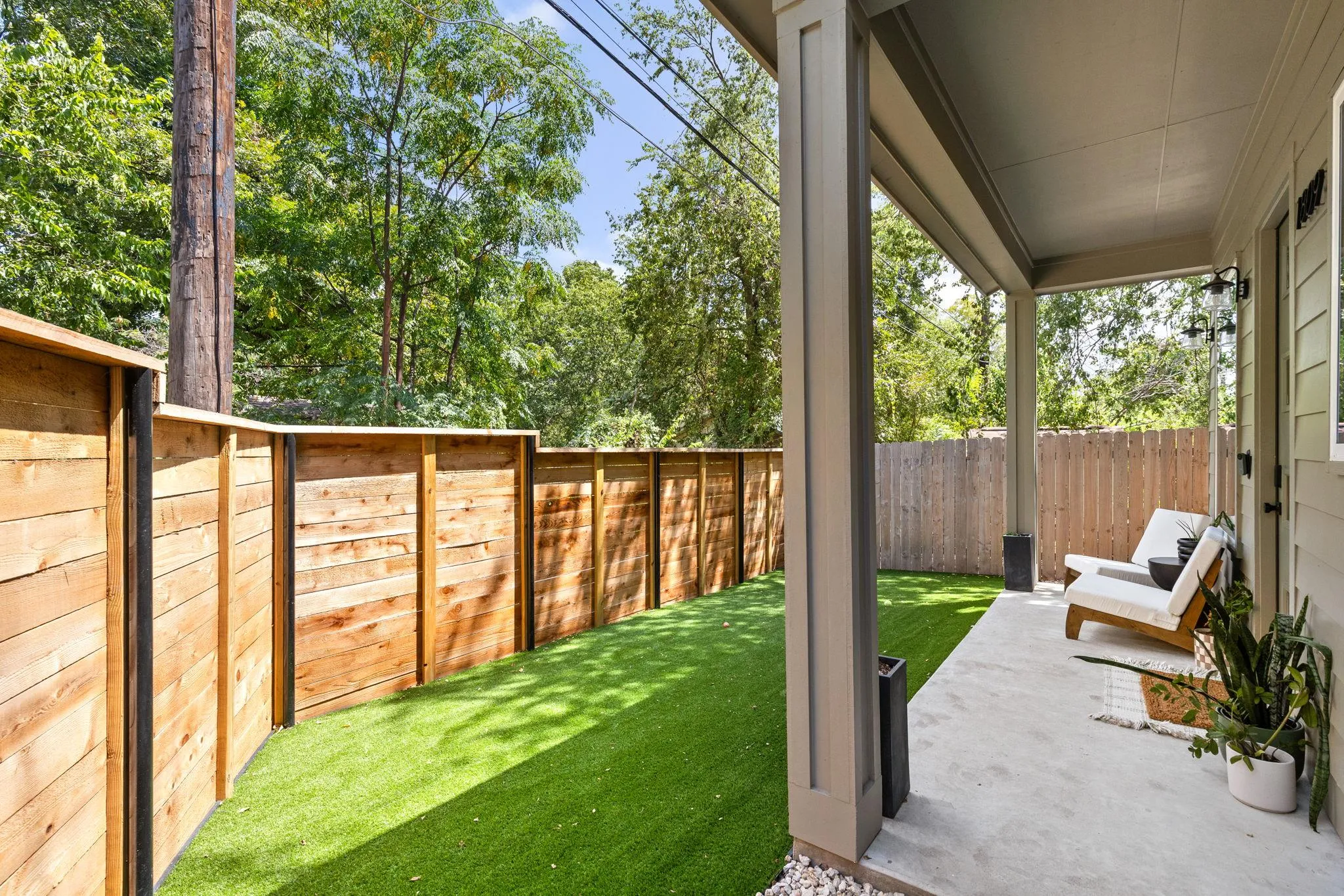 Photo 5 of 1809 MAPLE AVE #2