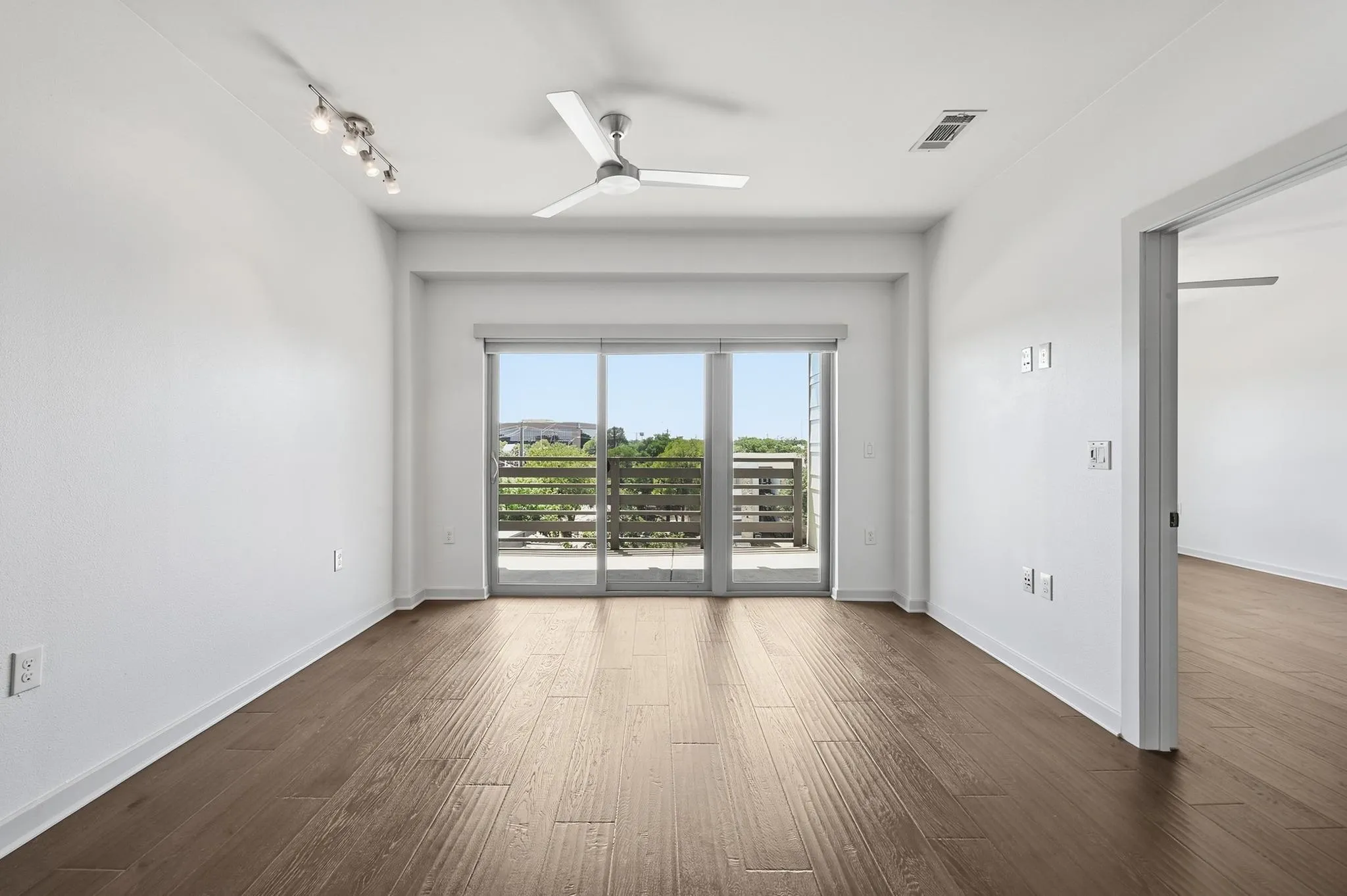 Photo 5 of 3600 S LAMAR BLVD #412