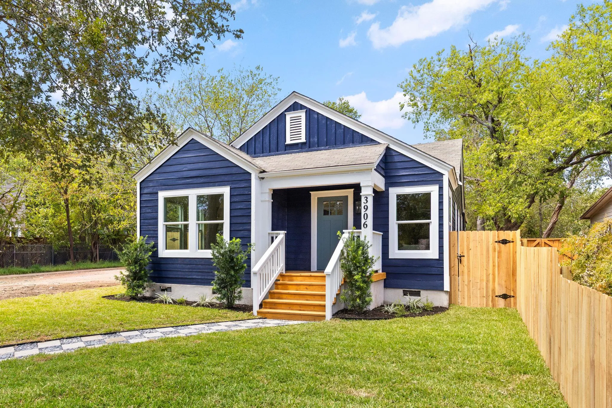 Photo of 3906 WILLBERT RD, Austin, TX, 78751