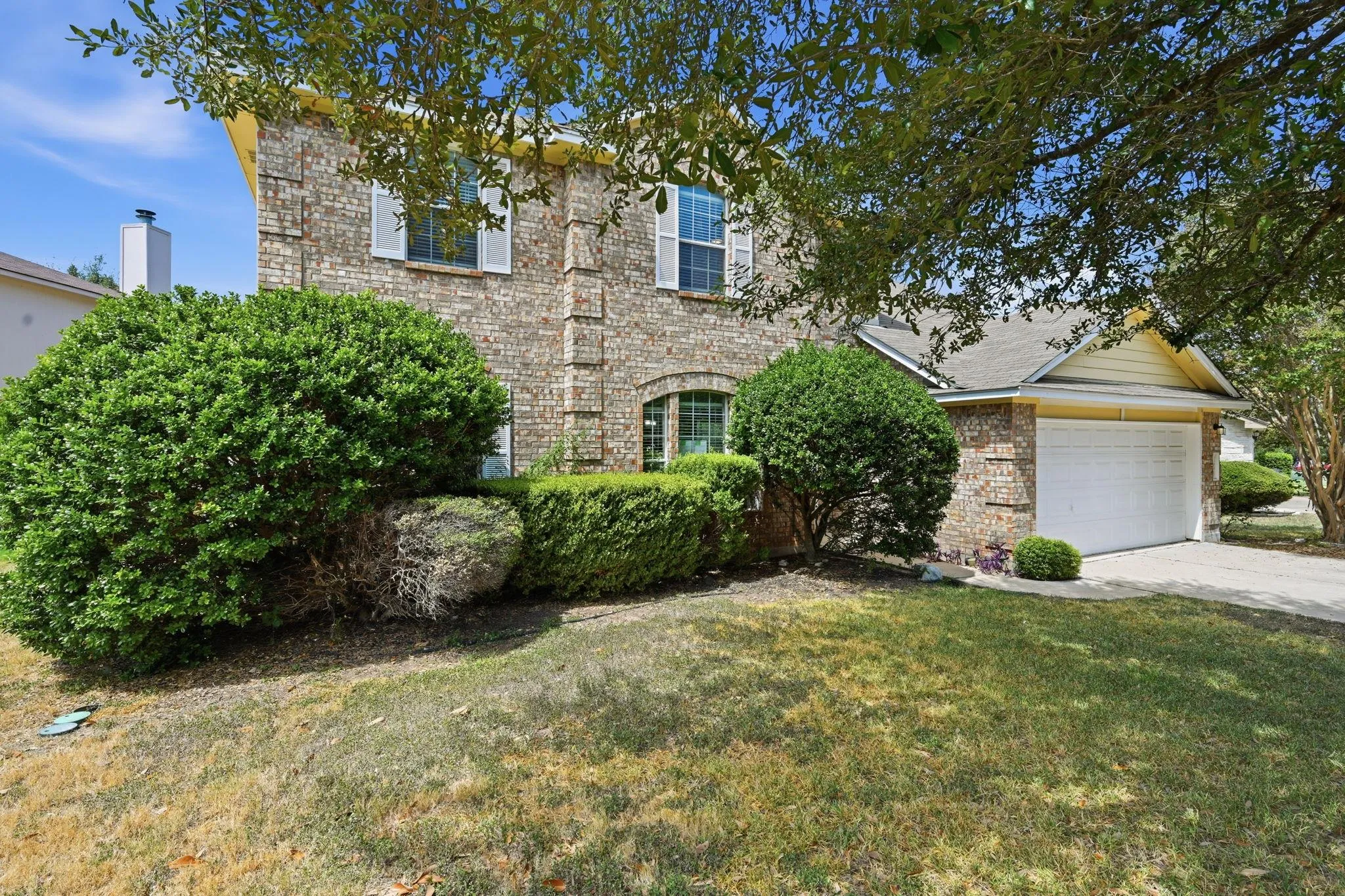 Photo 2 of 1635 ABBEY LN