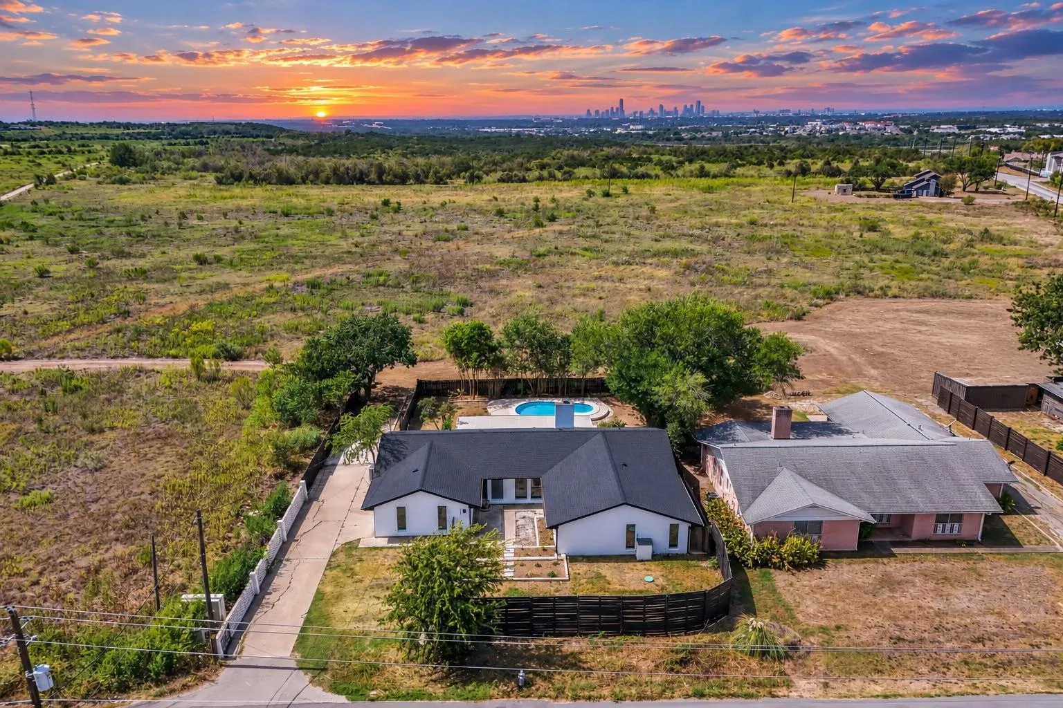 Photo of 6209 DAFFAN LN, Austin, TX, 78724