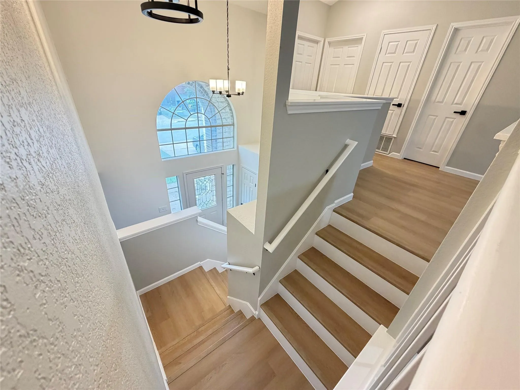 Photo 5 of 1213 ELM FOREST DR