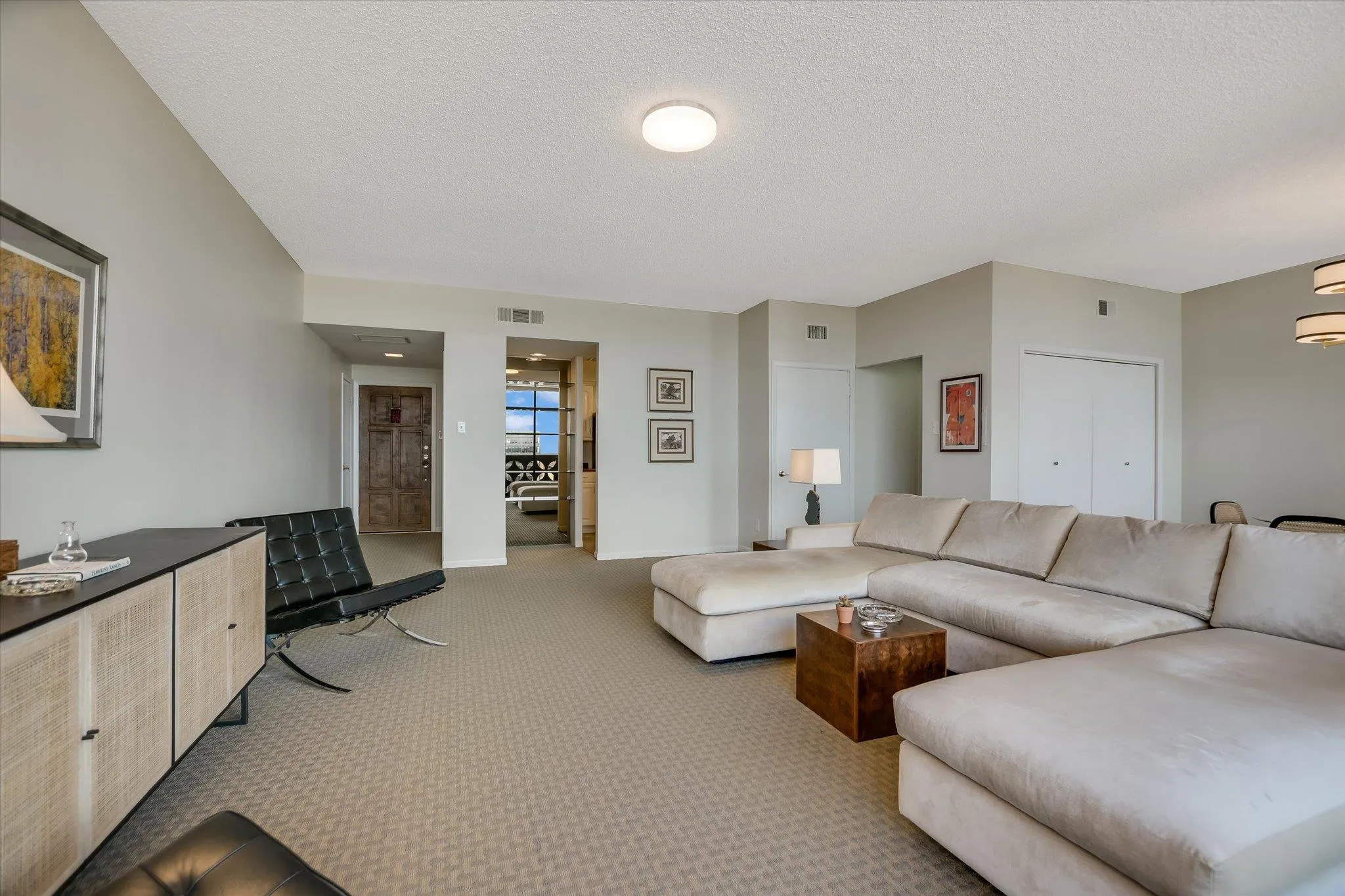 Photo 3 of 1801 LAVACA ST #14-F