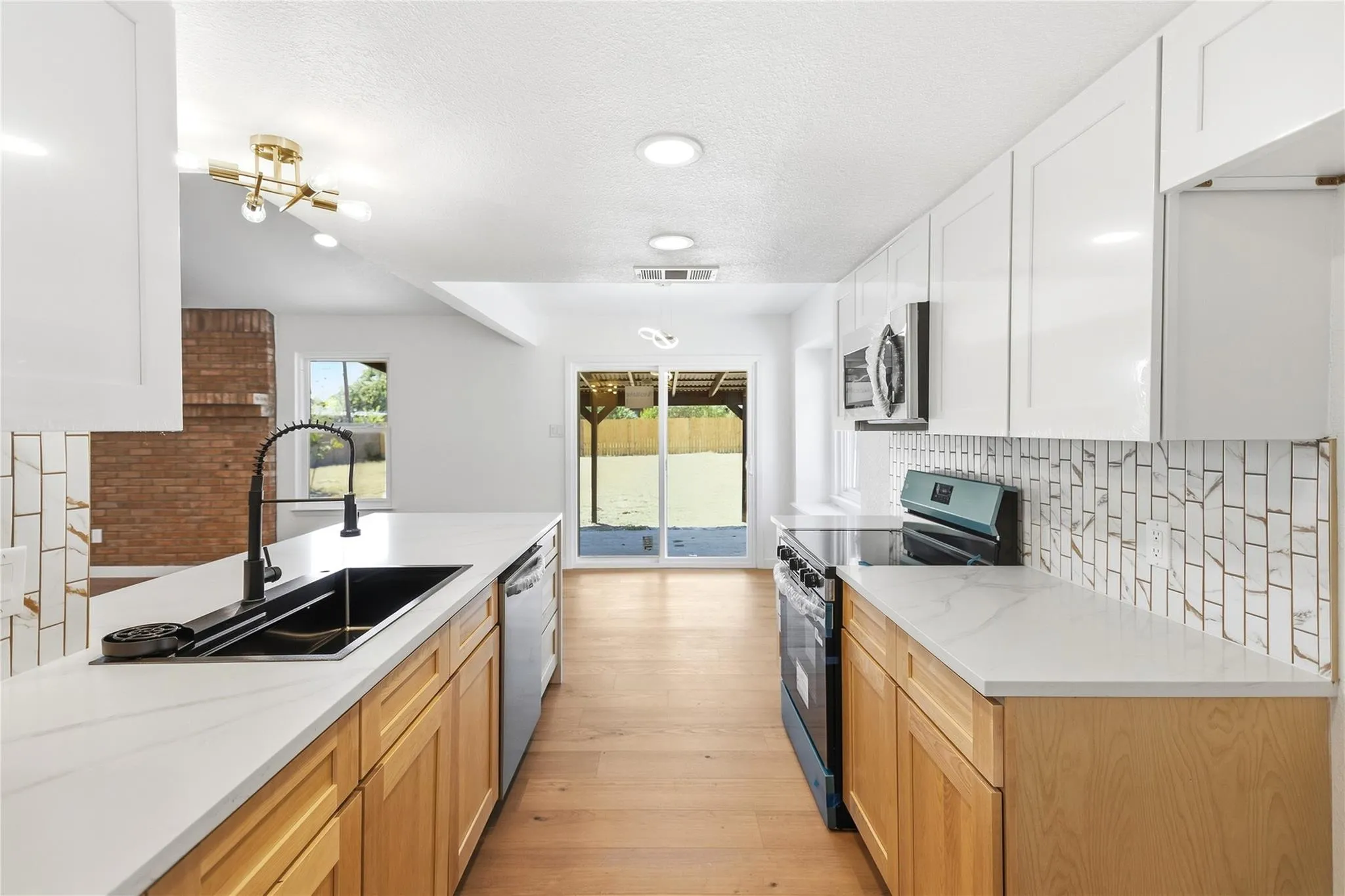 Photo of 1903 S WEST DR, Leander, TX, 78641