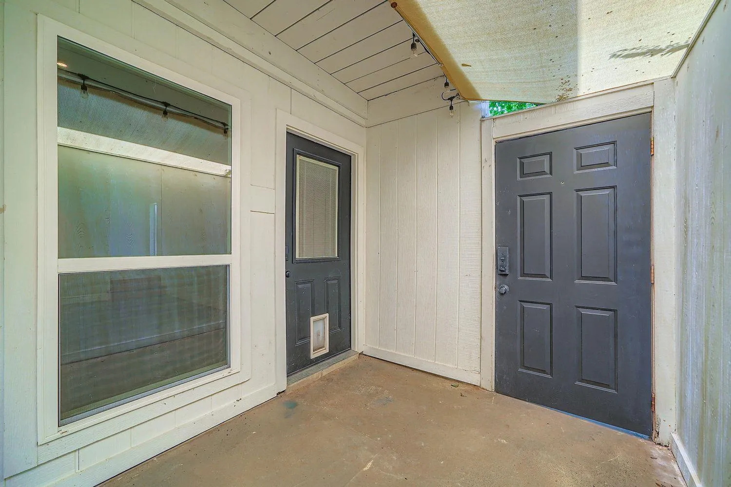 Photo 2 of 6718 SILVERMINE DR #1704