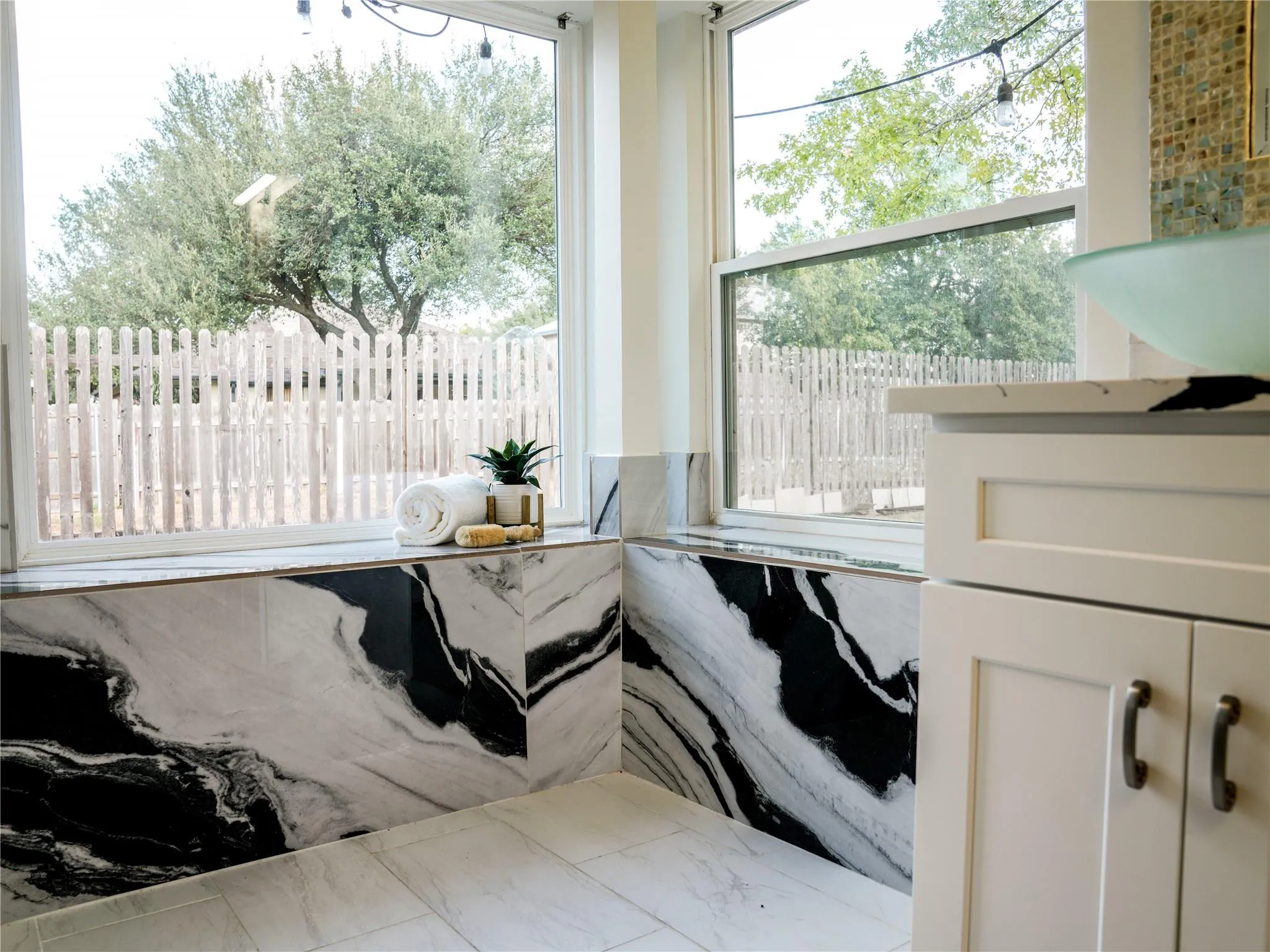 Photo 5 of 12903 STANZEL DR