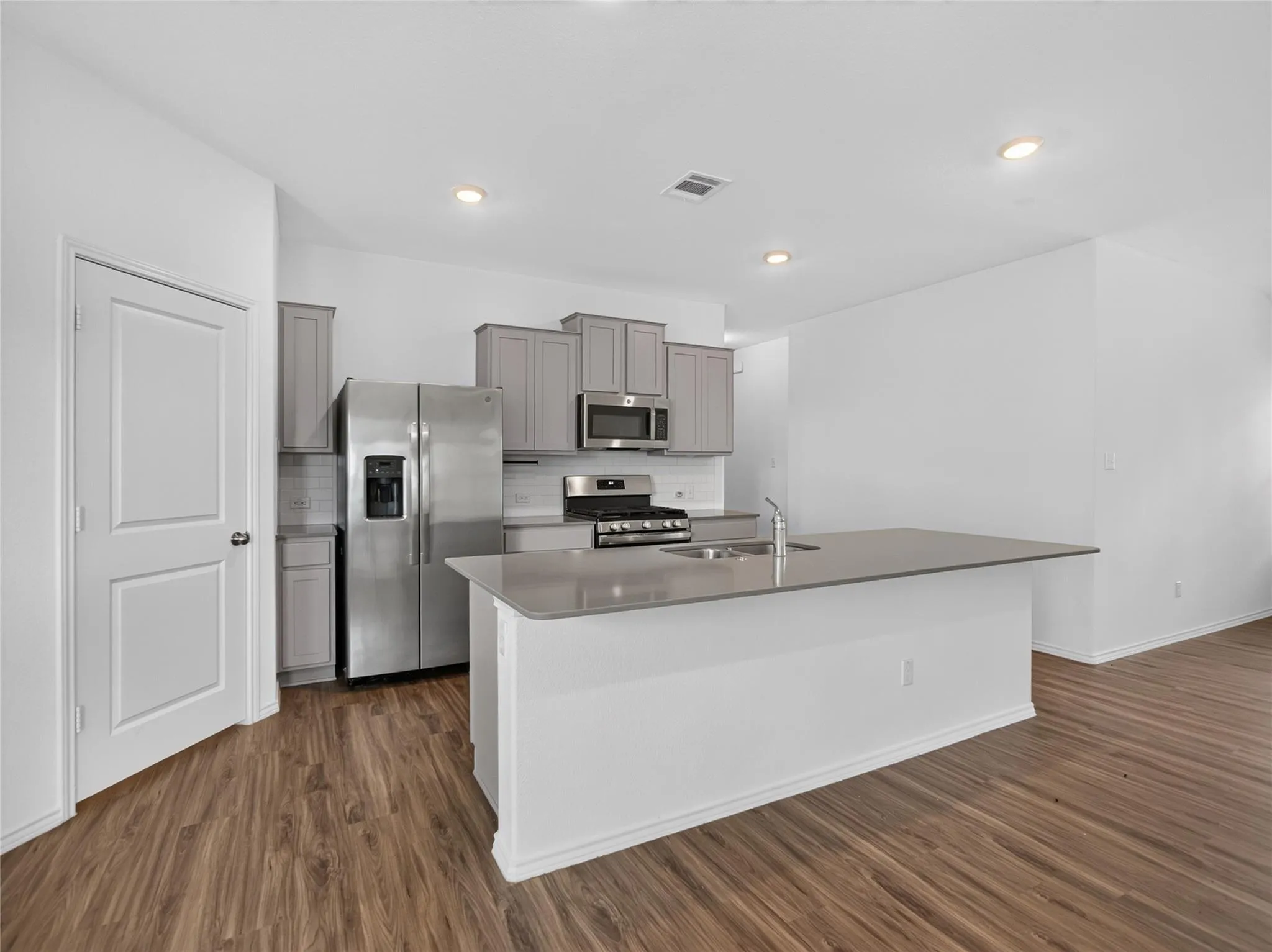 Photo 5 of 21601 QUICK FOX DR