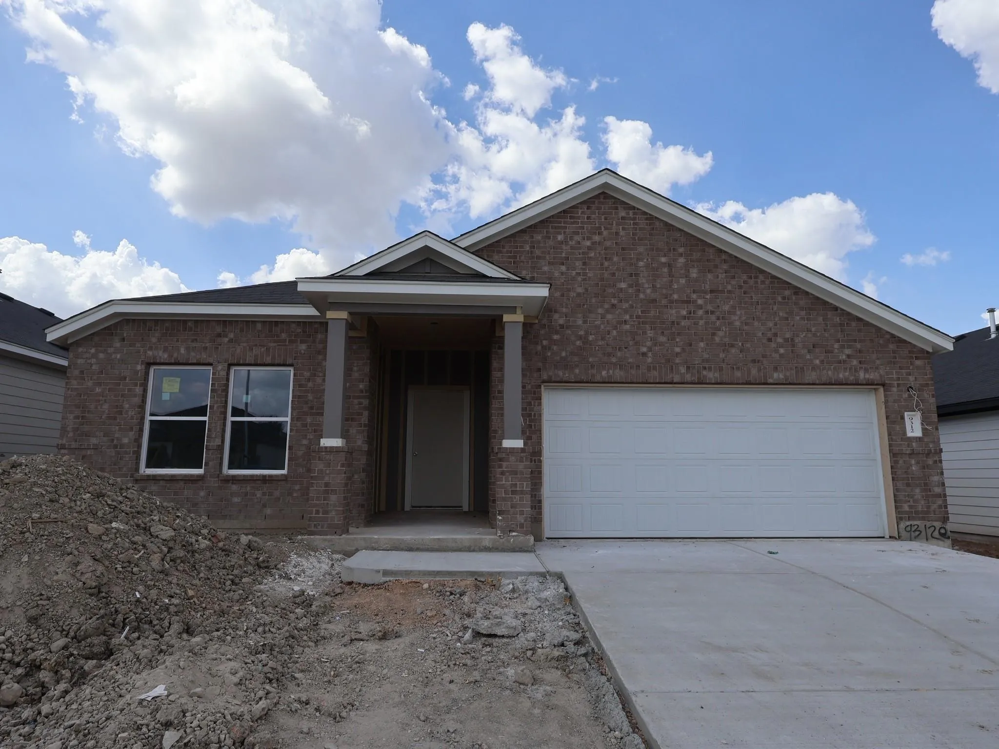 Photo of 9312 FURMAN DR, Austin, TX, 78747