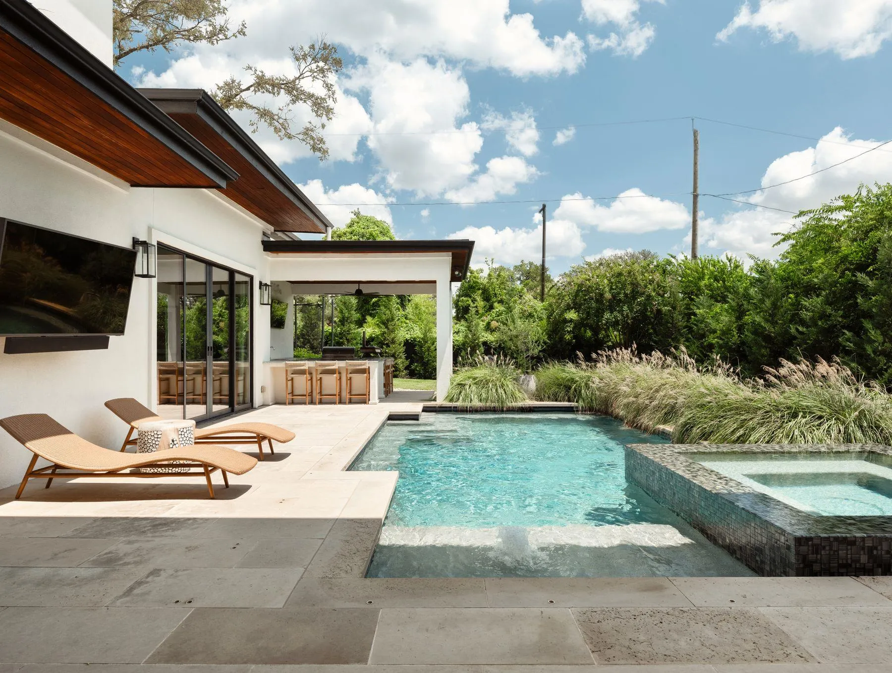 Photo of 2300 WESTOVER RD, Austin, TX, 78703