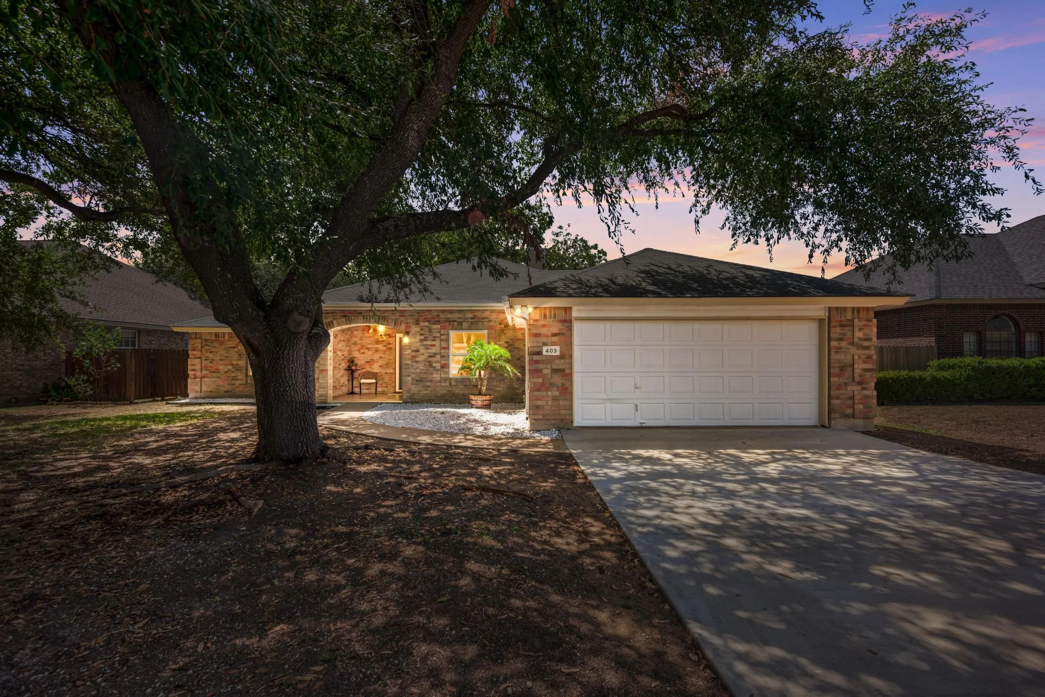 Photo 2 of 403 HICKORY RIDGE TRL