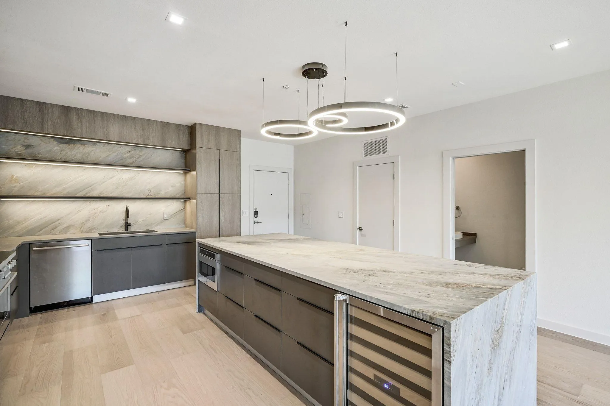 Photo 5 of 3600 S LAMAR BLVD #202