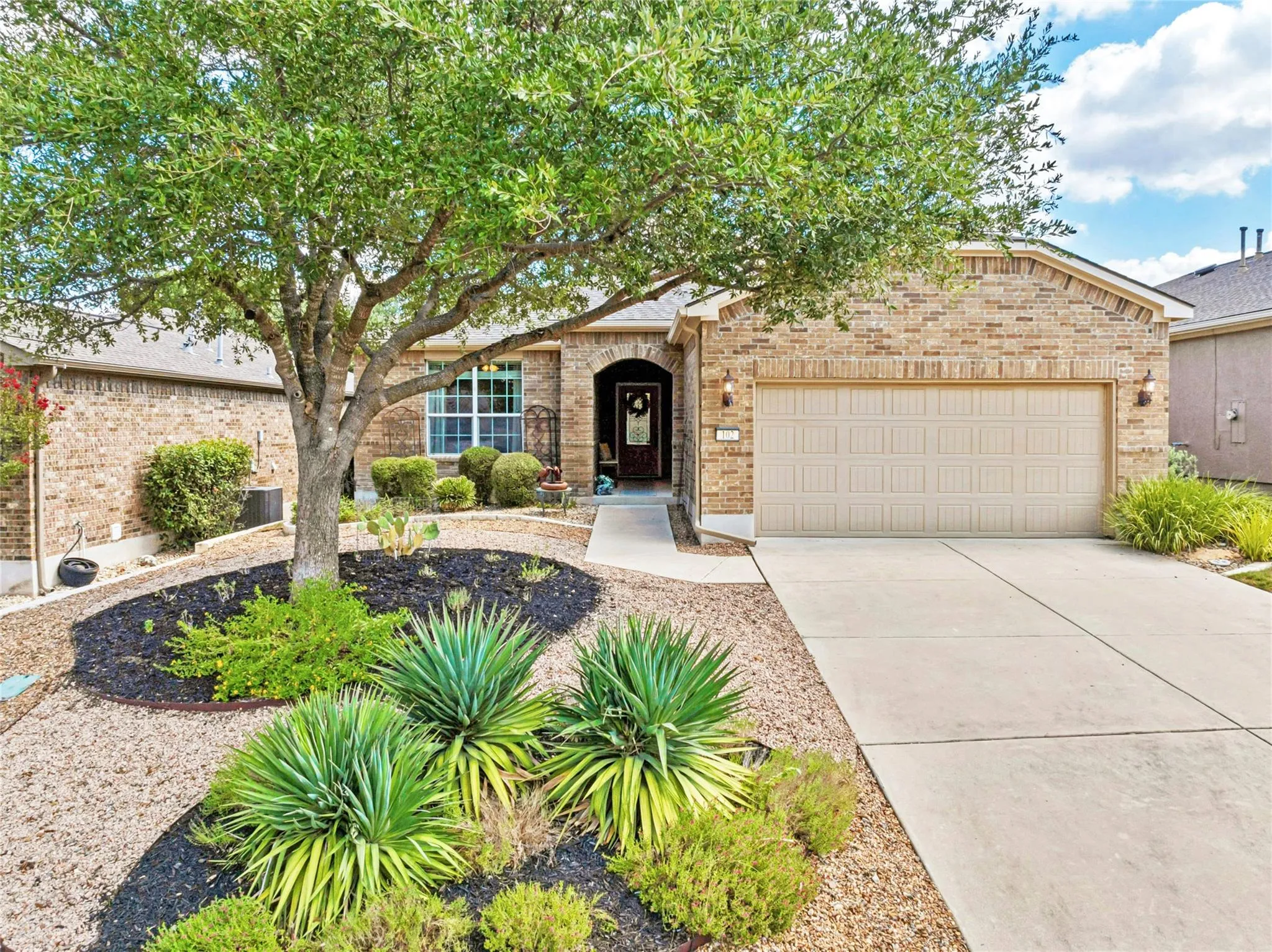 Photo of 102 TRINITY LN, Georgetown, TX, 78633