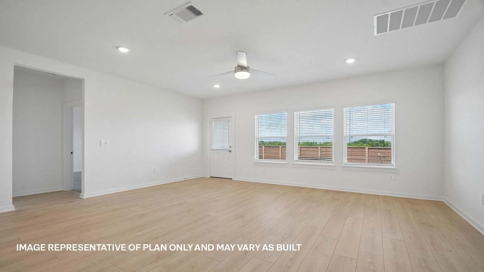 Photo 4 of 9511 BUCKSTITCH SADDLE DR