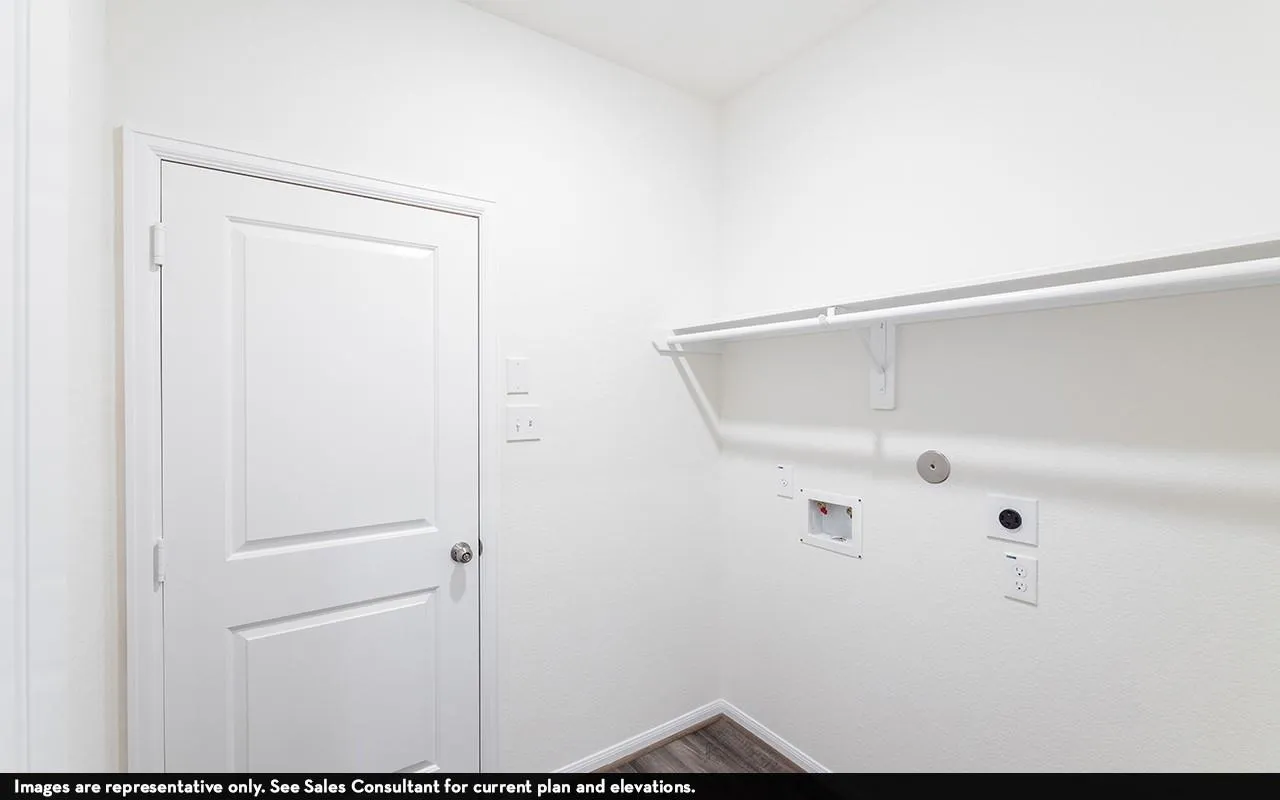 Photo 5 of 802 KAPOK ST