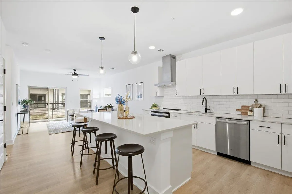 Photo of 3101 GOVALLE AVE #114, Austin, TX, 78702