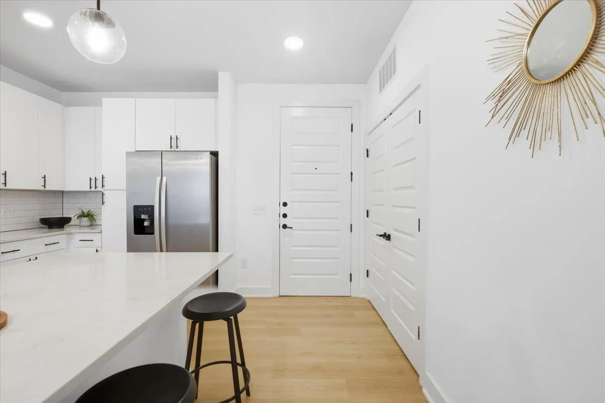 Photo 5 of 3101 GOVALLE AVE #114