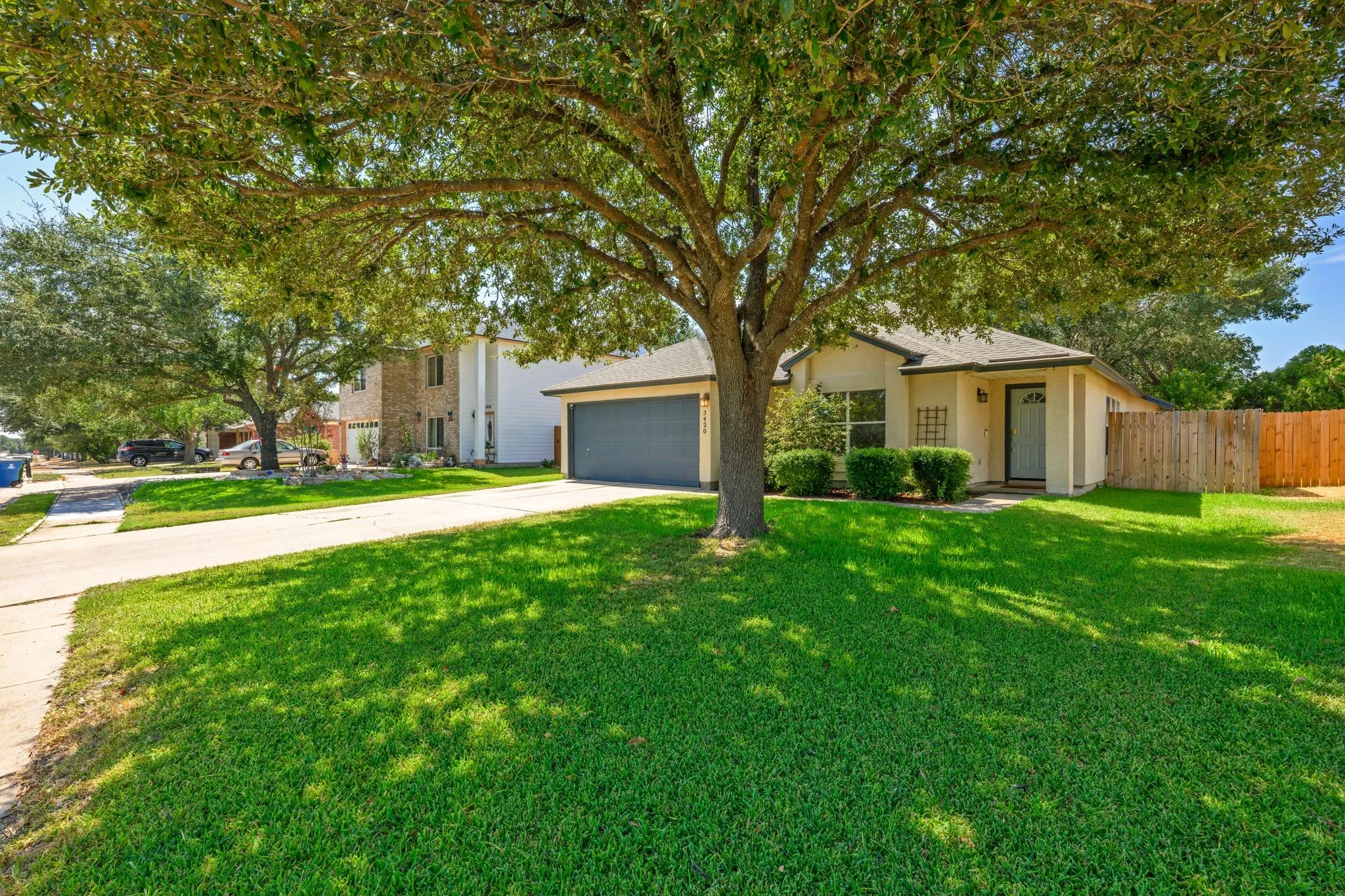 Photo 2 of 3420 SETTLEMENT DR