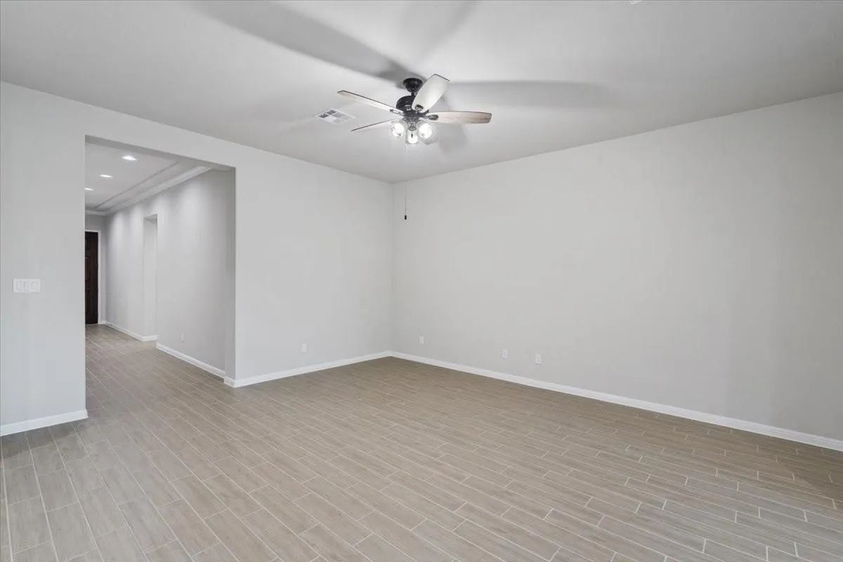 Photo 5 of 140 SCENIC HILLS CIR