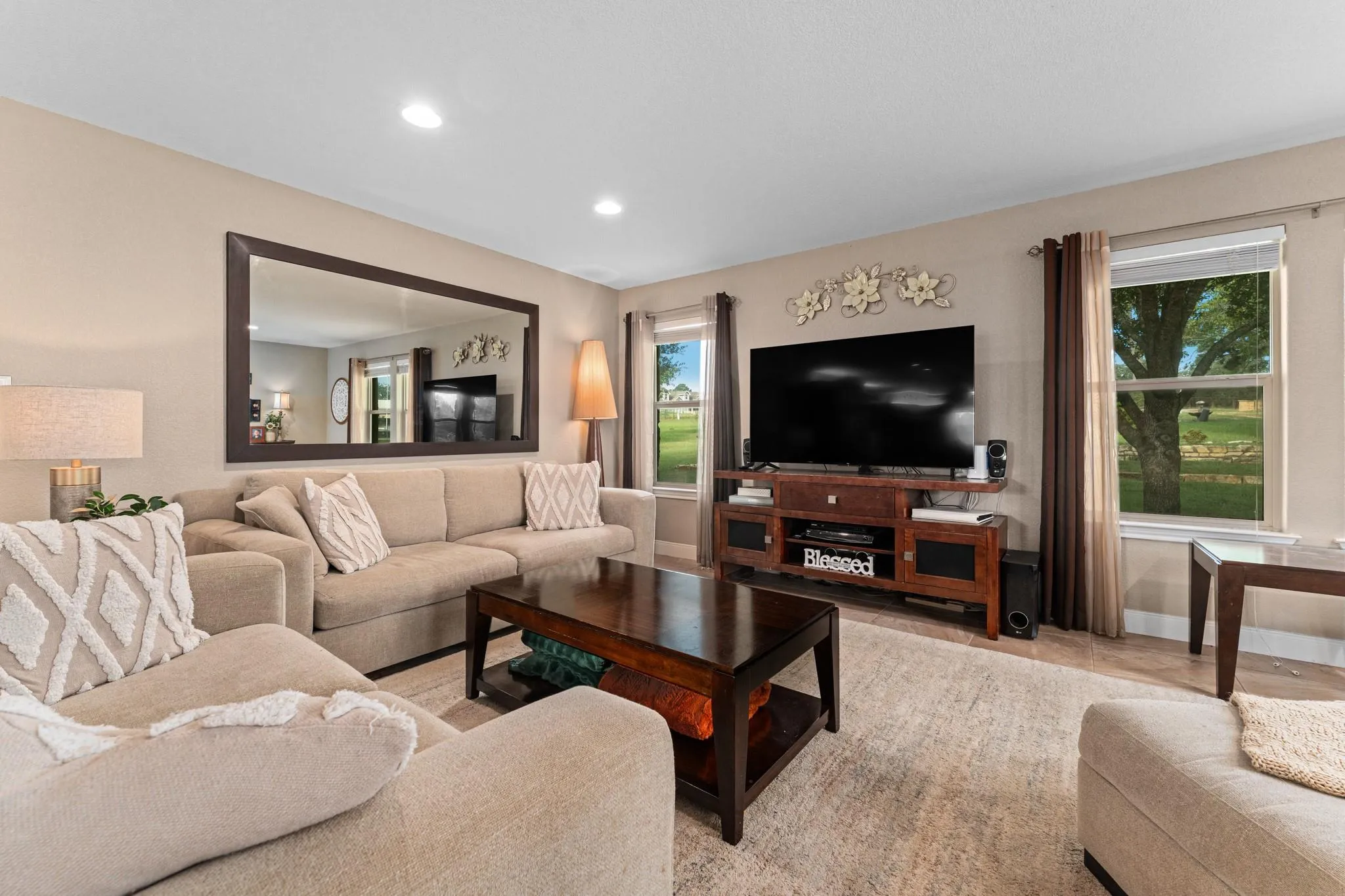 Photo 3 of 119 SADDLE CT