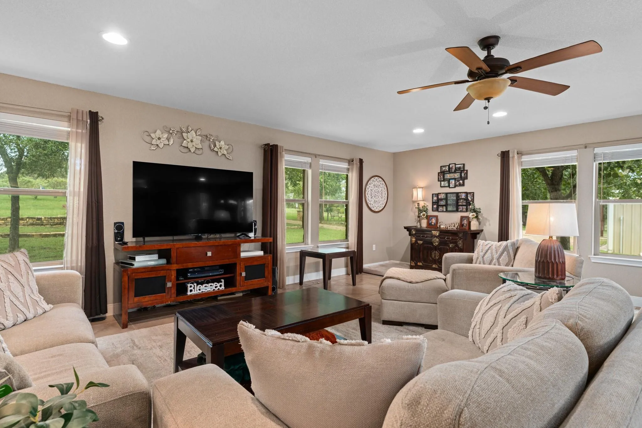 Photo 4 of 119 SADDLE CT