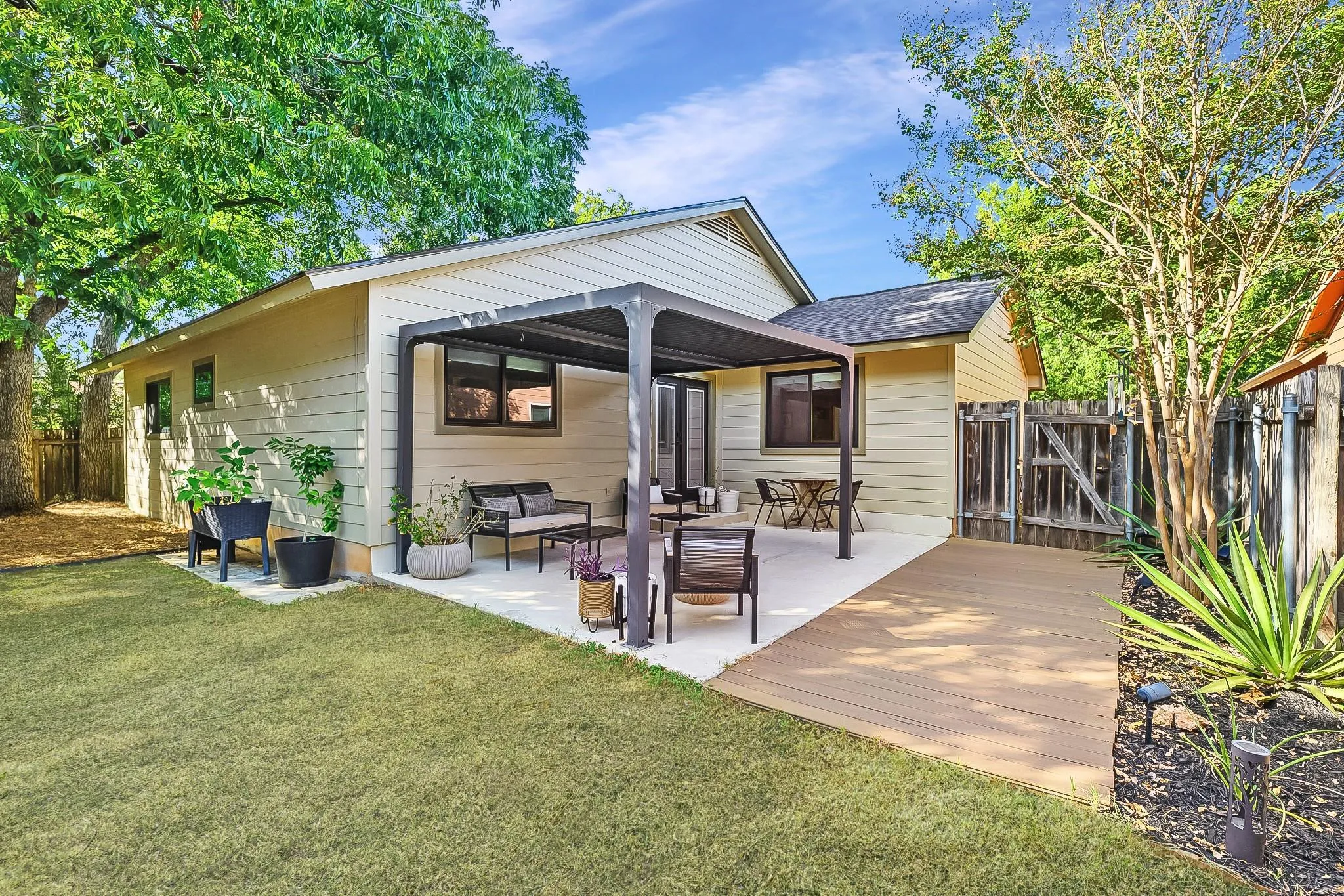 Photo 5 of 5005 GANYMEDE DR