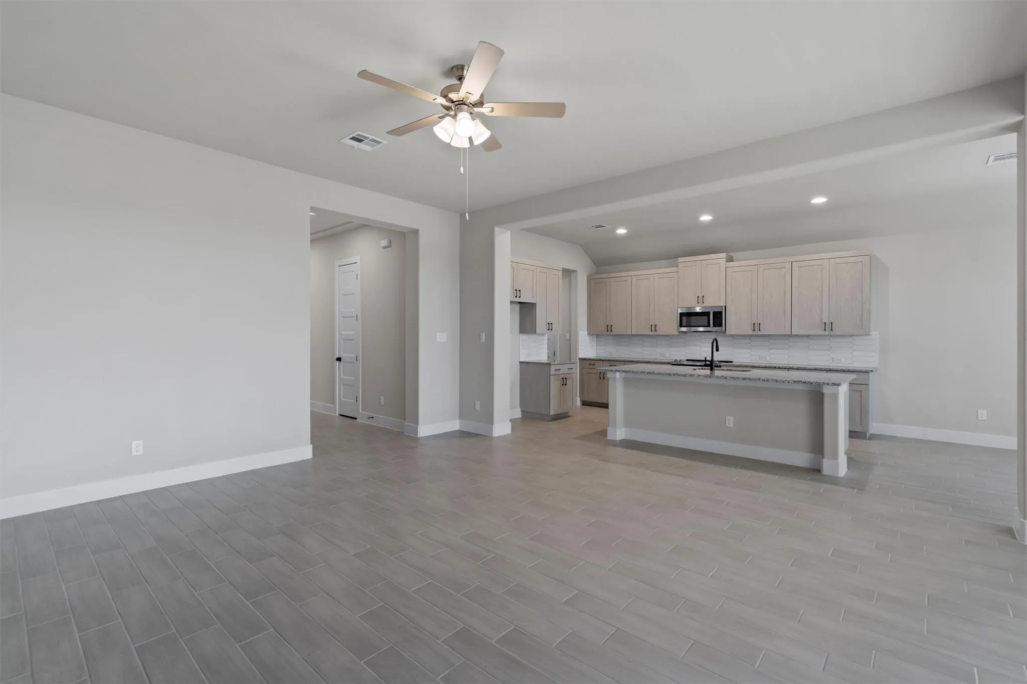 Photo 5 of 228 SCENIC HILLS CIR