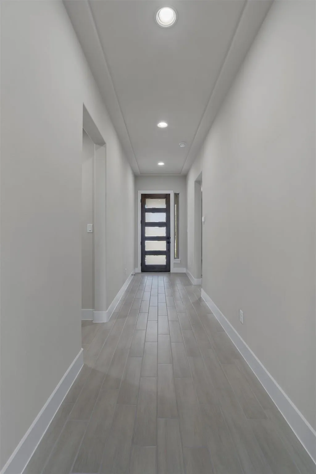 Photo 3 of 228 SCENIC HILLS CIR