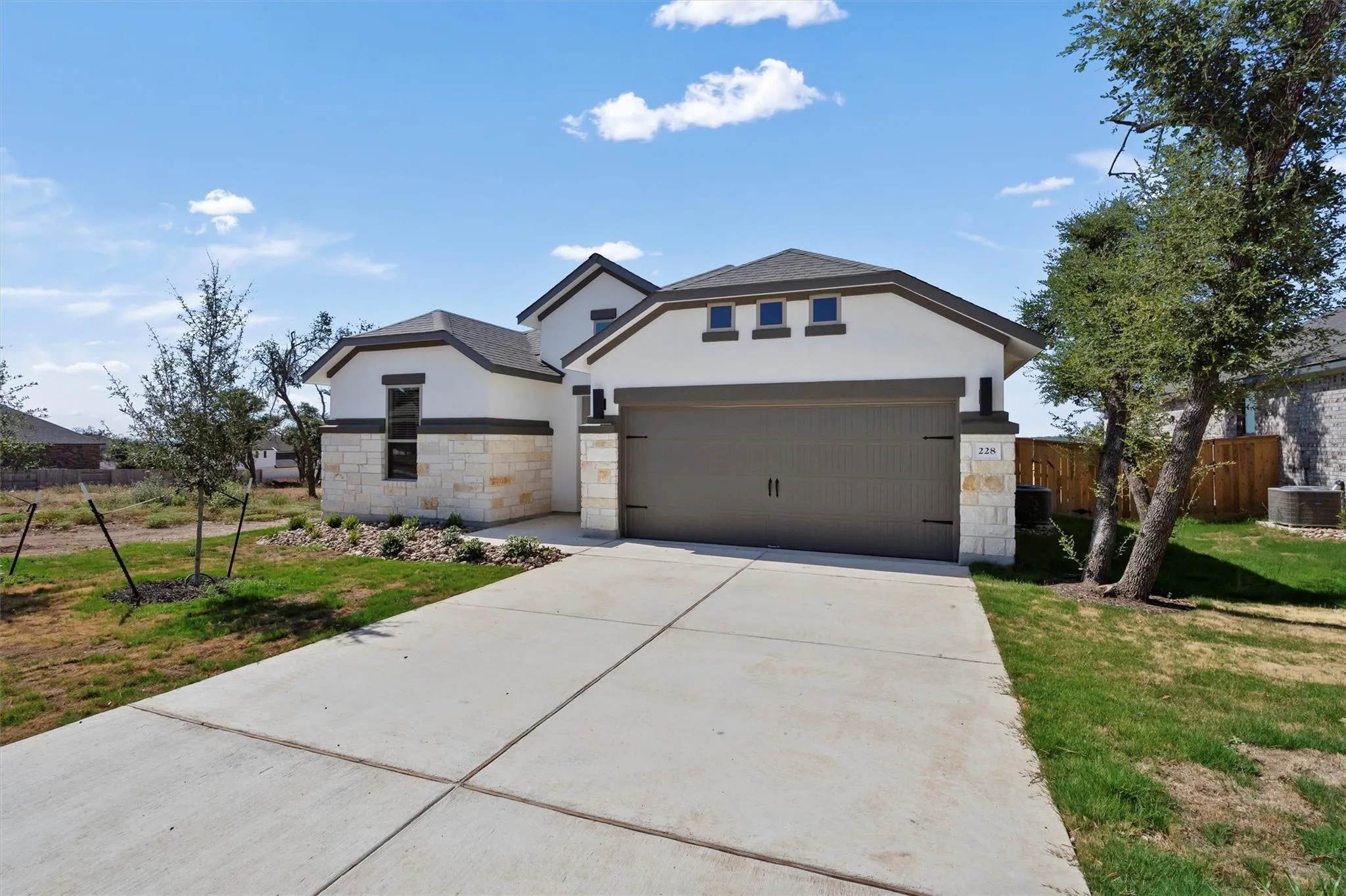 Photo 2 of 228 SCENIC HILLS CIR