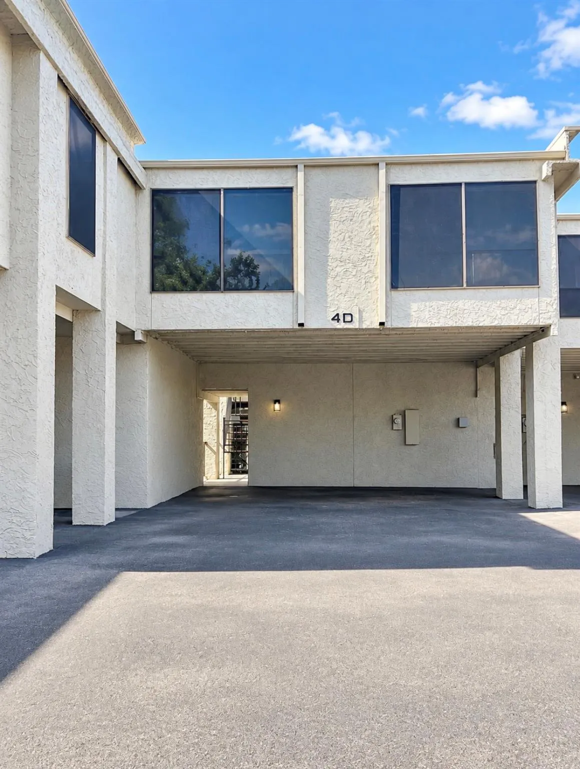 Photo 5 of 5802 CIRCULO DR #4D