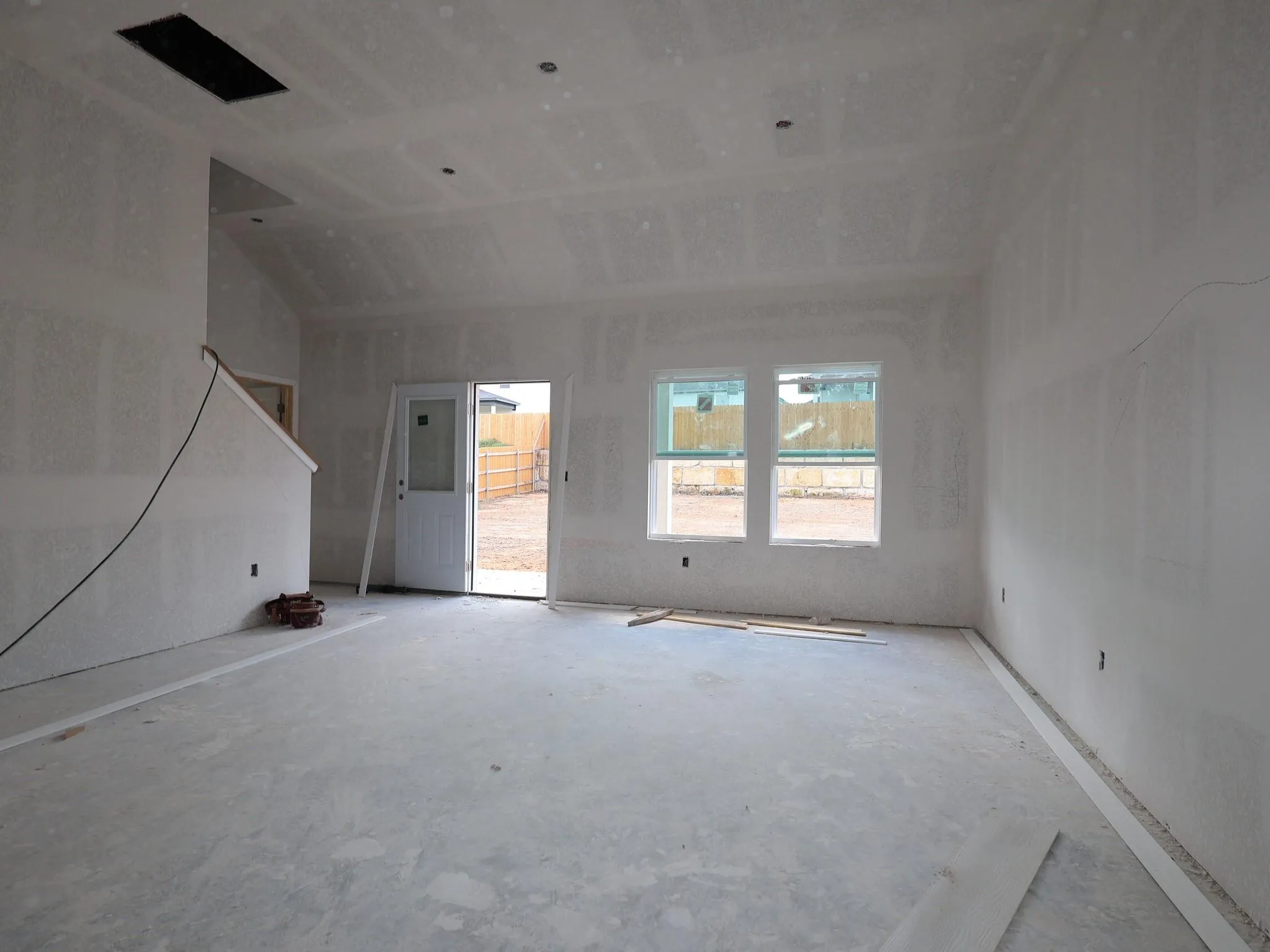 Photo 3 of 4517 BRIDAL VEIL DR