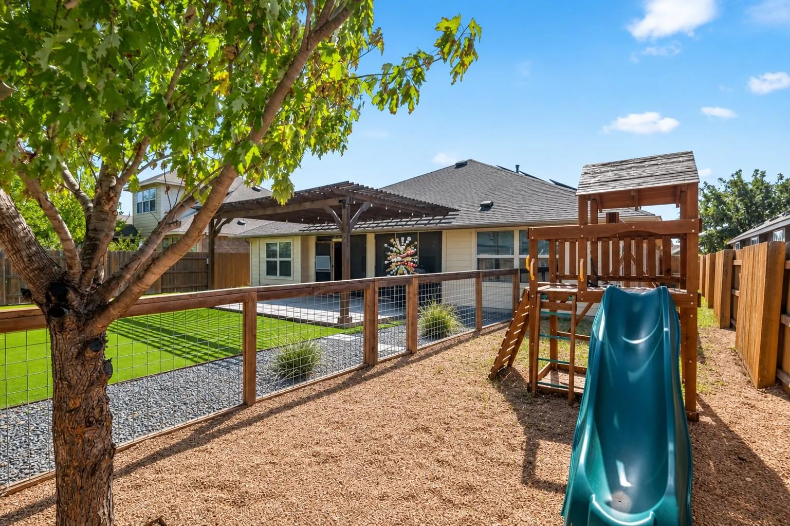 Photo 4 of 7212 GARNET MILL LN