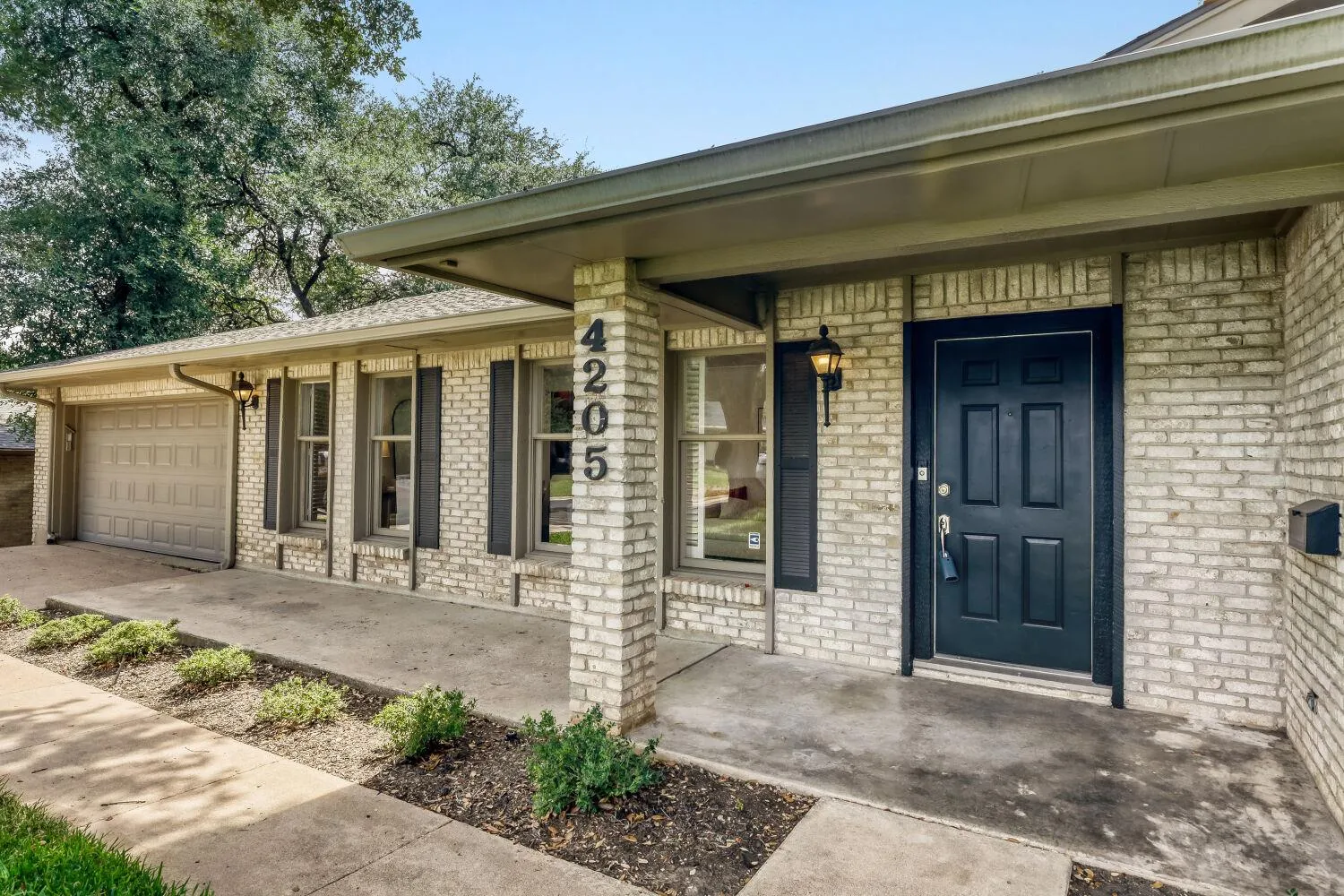 Photo of 4205 BAMFORD DR, Austin, TX, 78731