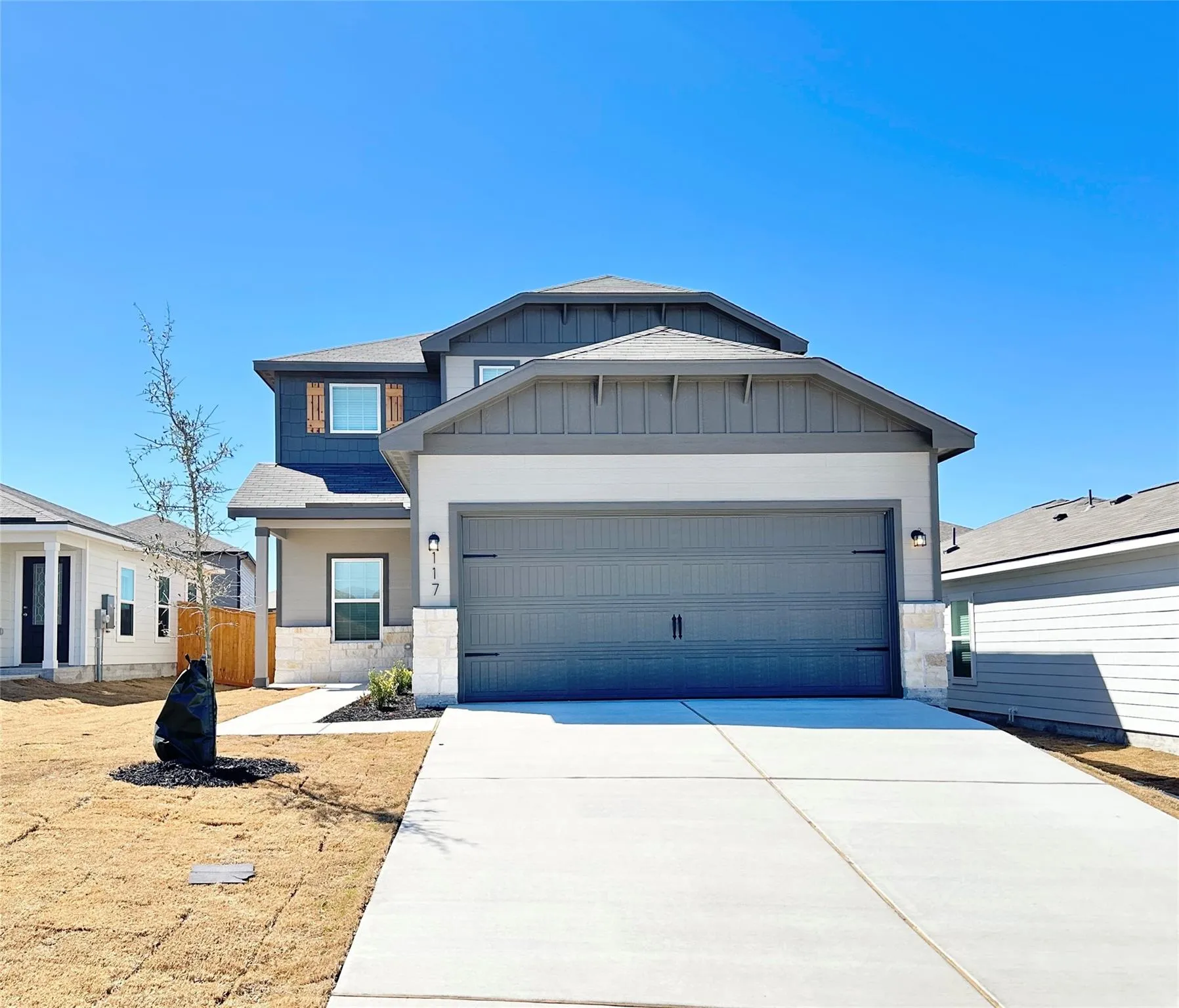 Photo of 117 PARADISE CANYON DR, Jarrell, TX, 76537
