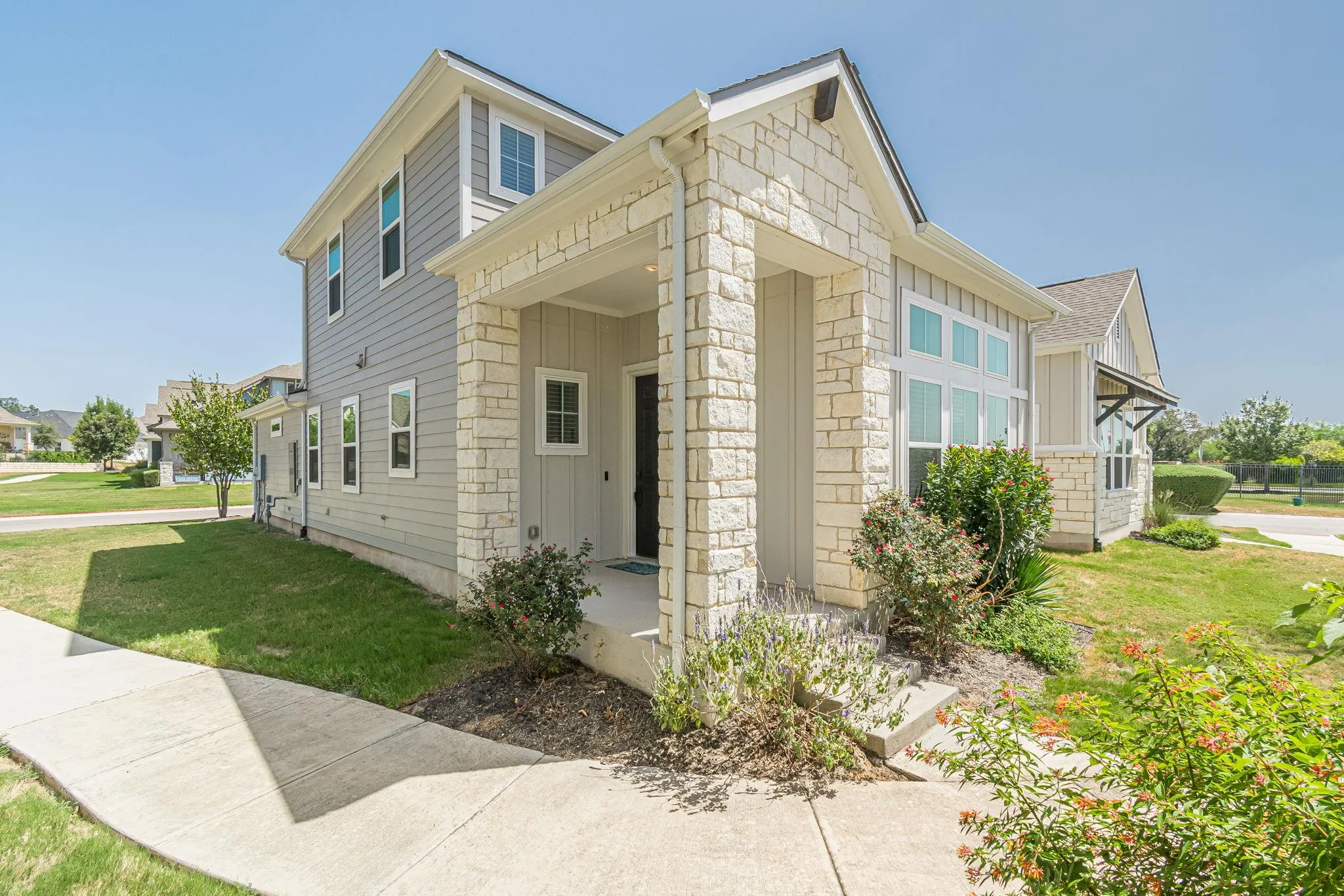 Photo of 105 HARBORSIDE DR #102, San Marcos, TX, 78666