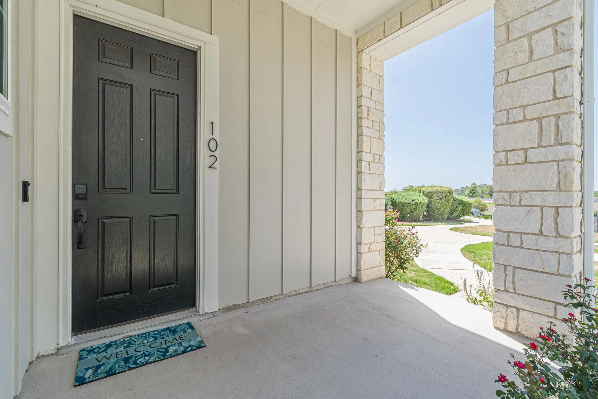 Photo 2 of 105 HARBORSIDE DR #102