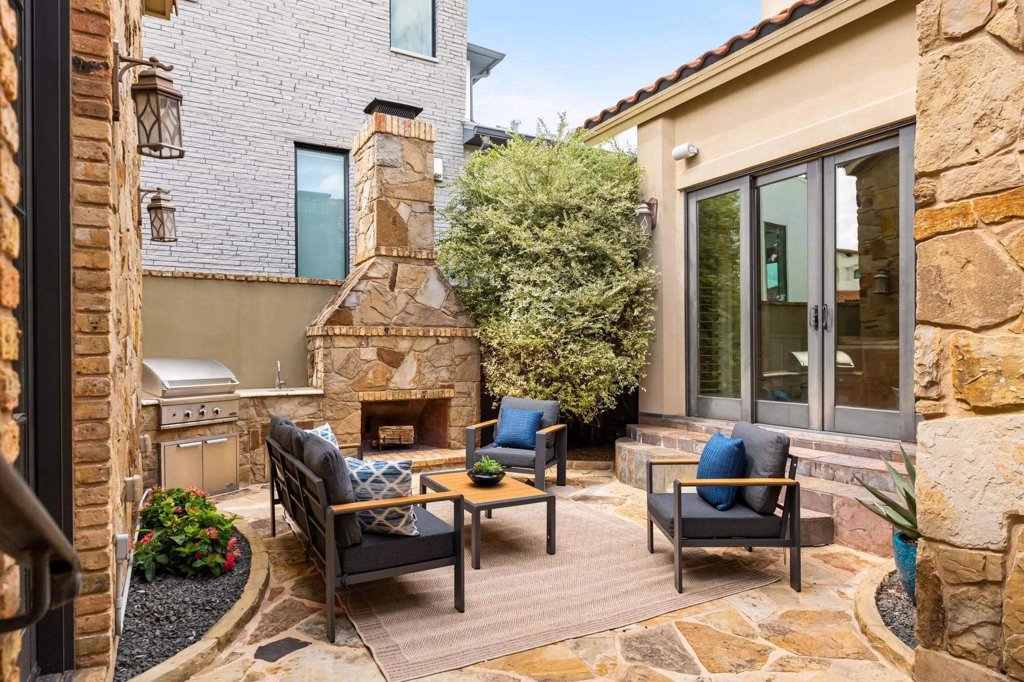 Photo 4 of 12912 LUNA MONTANA WAY S