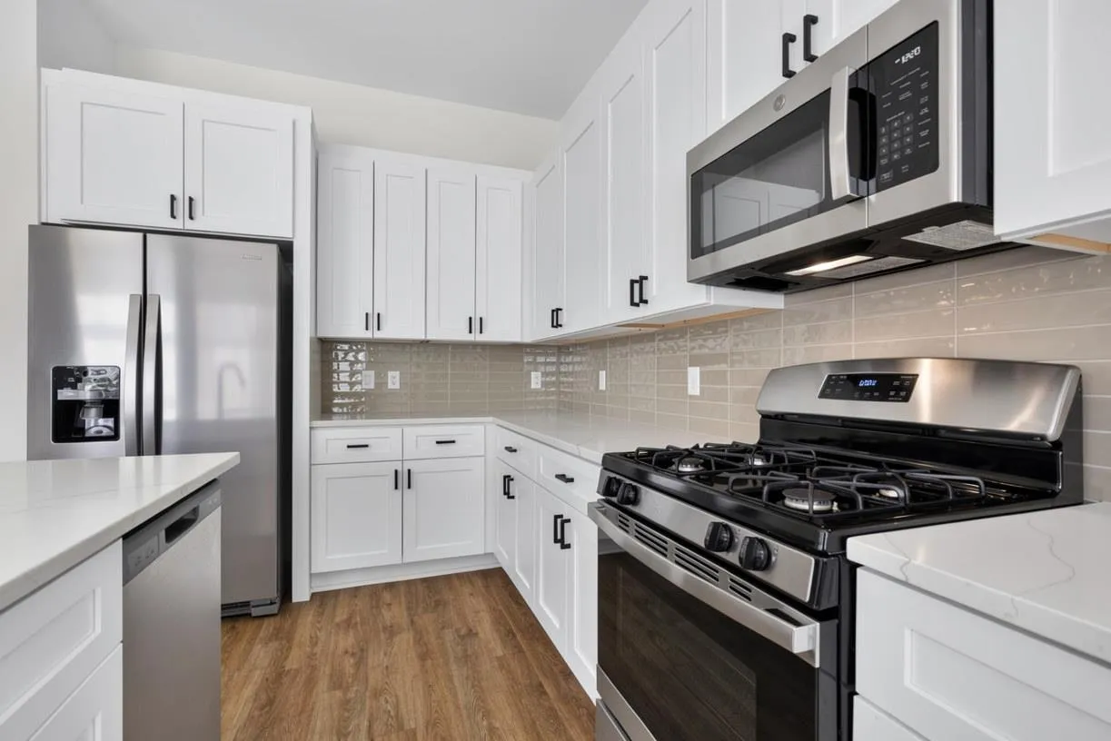 Photo 4 of 1811 WEBBERVILLE RD #1210