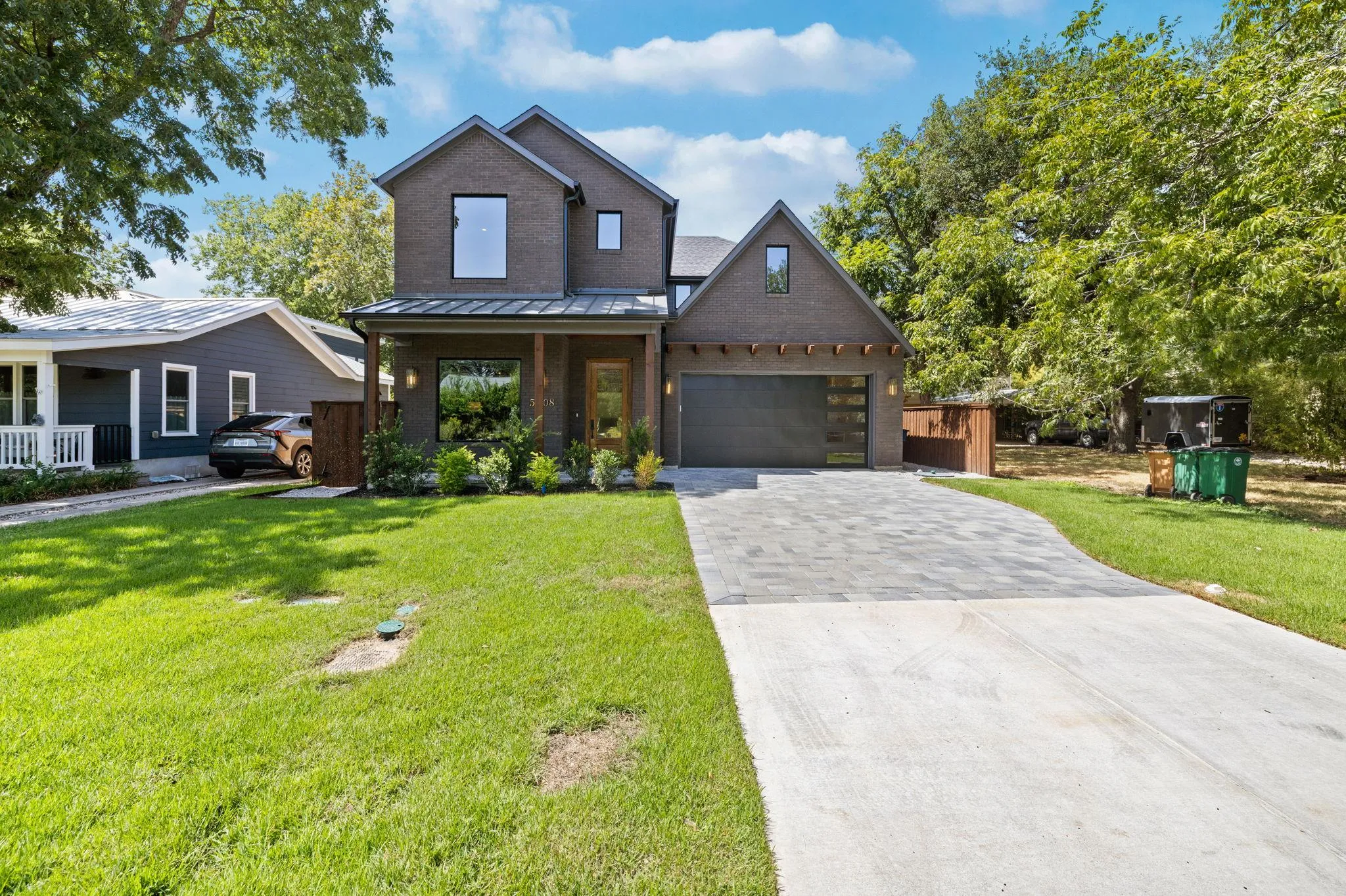 Photo of 5408 MONTVIEW ST, Austin, TX, 78756